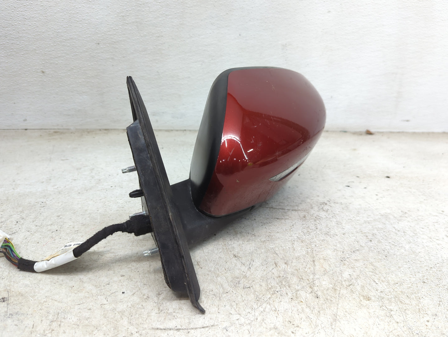 2014-2016 Nissan Rogue Driver Side View Mirror - Left Door Mirror OEM Used - Oemusedautoparts1.com