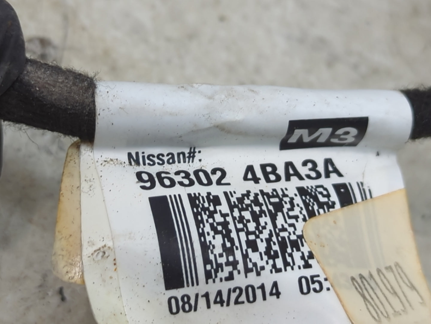 2014-2016 Nissan Rogue Driver Side View Mirror - Left Door Mirror OEM Used - Oemusedautoparts1.com