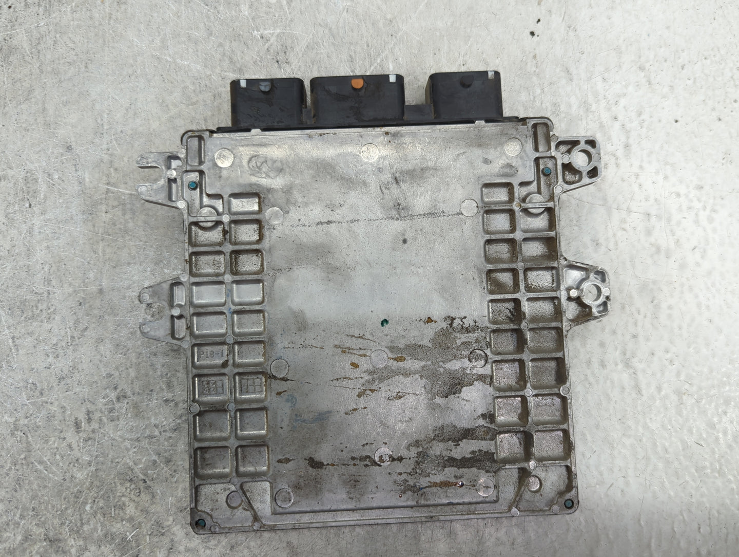 2013-2015 Nissan Rogue PCM Engine Control Computer ECU ECM PCU OEM P/N:NEC009-611 Fits Fits 2013 2014 2015 OEM Used Auto Par