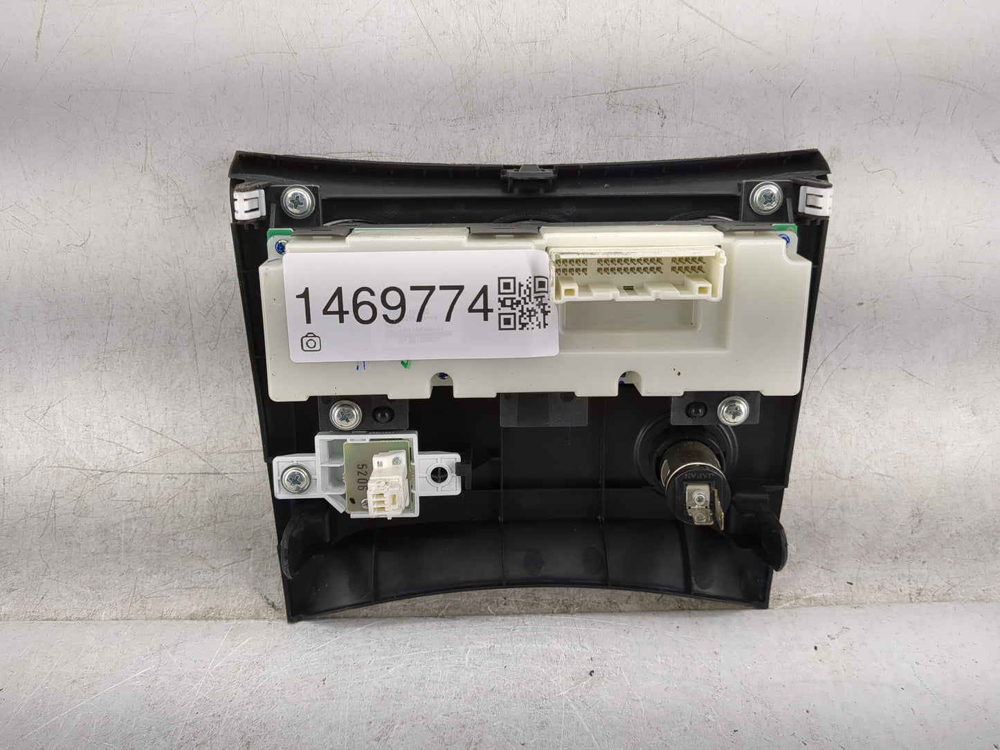 2011-2015 Nissan Rogue Climate Control Module Temperature AC/Heater Replacement P/N:27570 JM00A 27570 JM50A Fits OEM Used Au