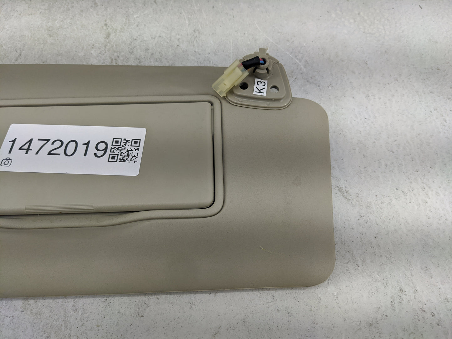 2008-2015 Nissan Rogue Sun Visor Shade Replacement Passenger Right Mirror Fits Fits 2008 2009 2010 2011 2012 2013 2014 2015 