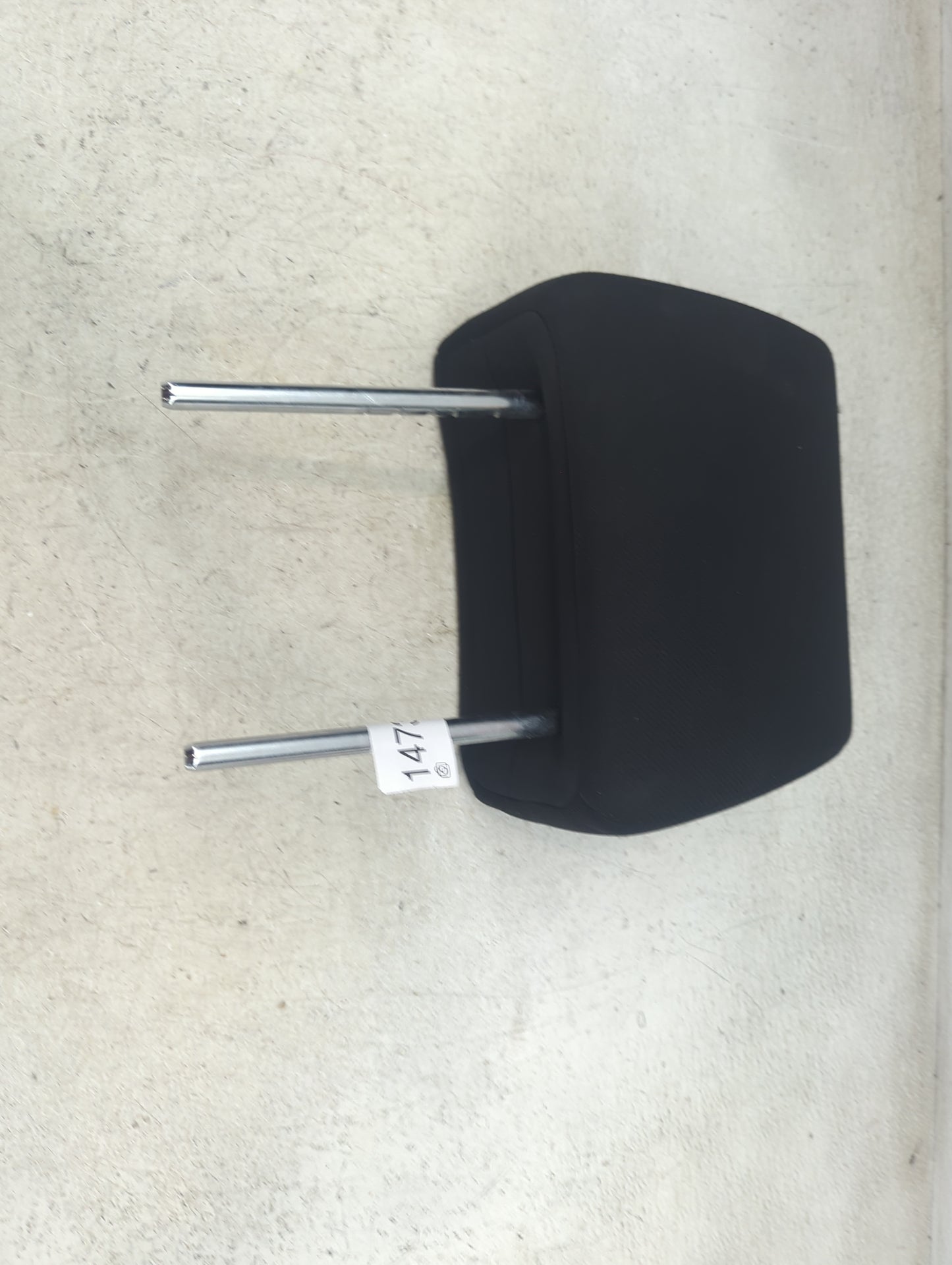 2015 Nissan Rogue Headrest Head Rest Front Driver Passenger Seat Fits OEM Used Auto Parts - Oemusedautoparts1.com
