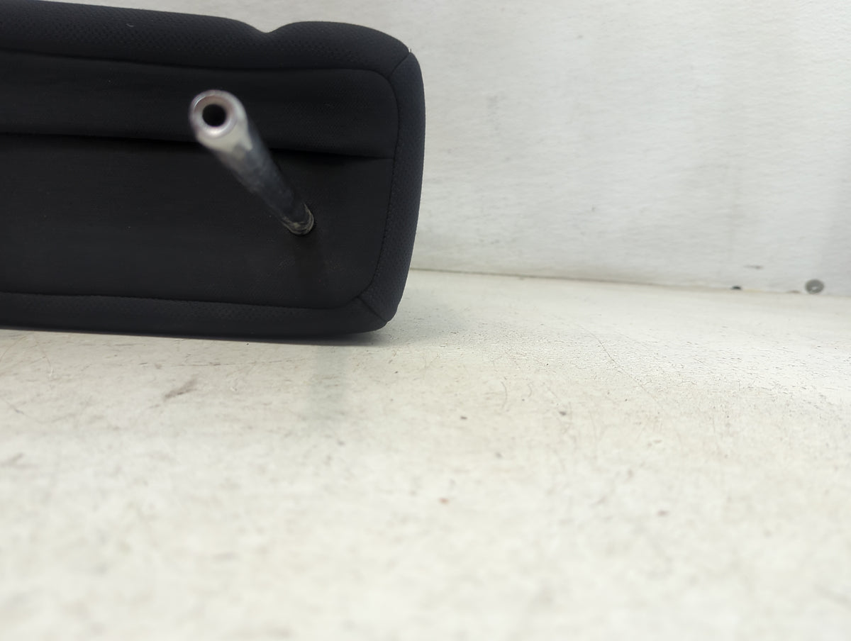 2015 Nissan Rogue Headrest Head Rest Front Driver Seat Black 1473105 - Oemusedautoparts1.com