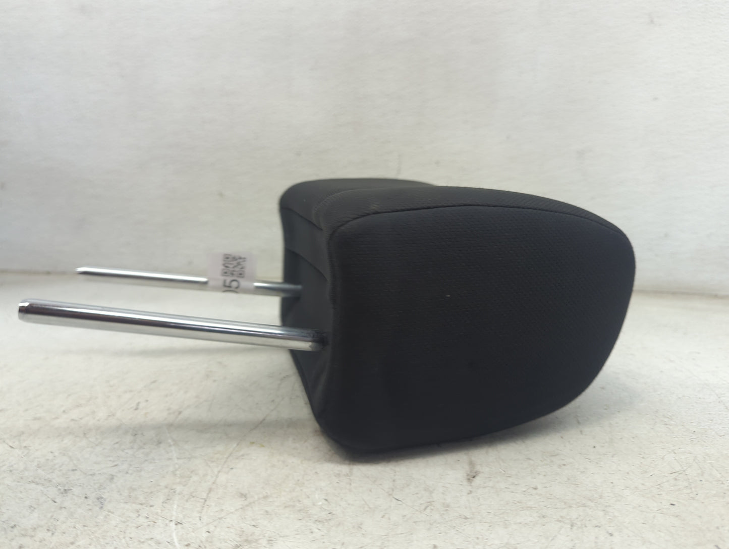 2015 Nissan Rogue Headrest Head Rest Front Driver Seat Black 1473105 - Oemusedautoparts1.com