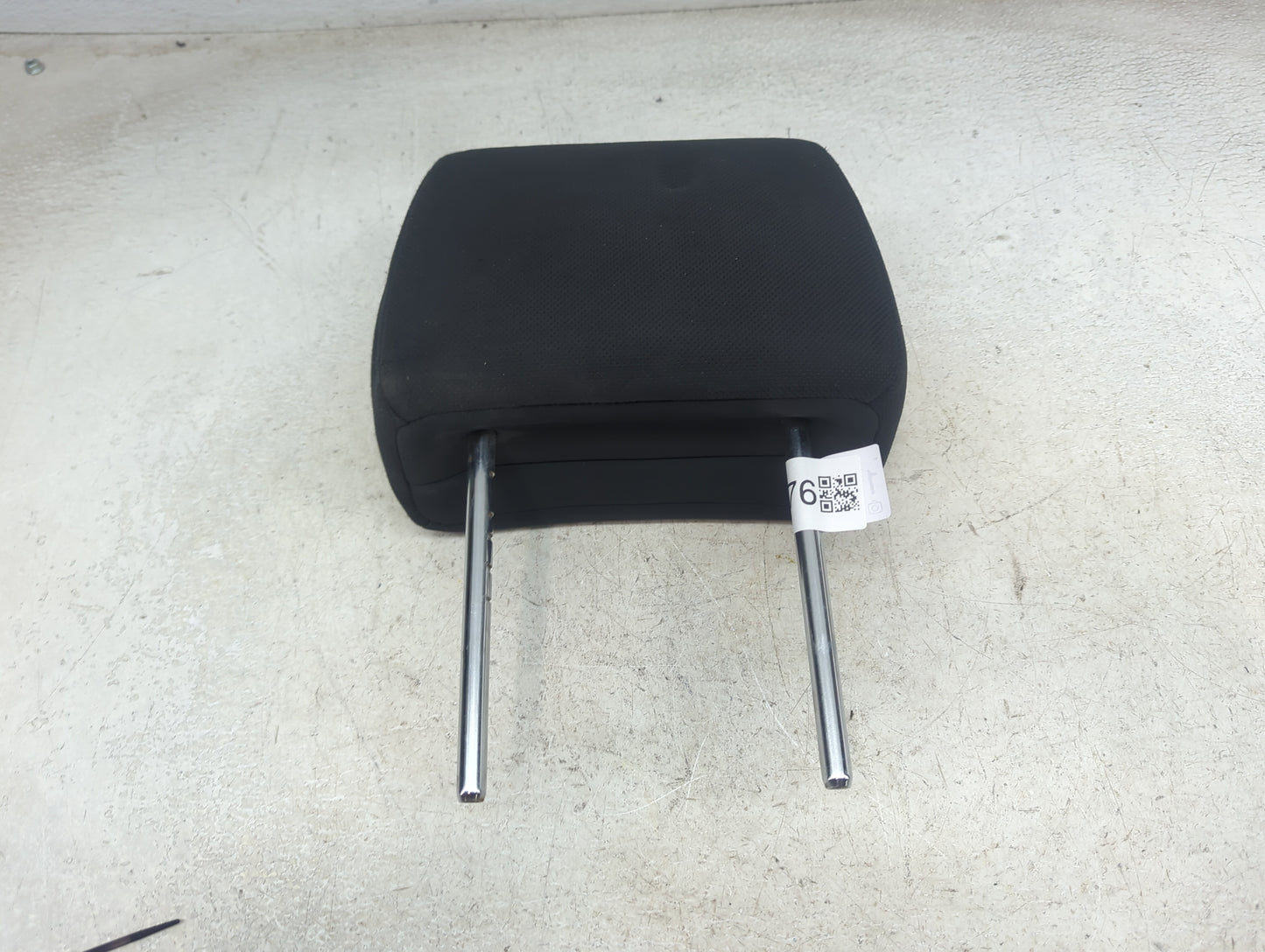 2015 Nissan Rogue Headrest Head Rest Front Driver Passenger Seat Fits OEM Used Auto Parts - Oemusedautoparts1.com