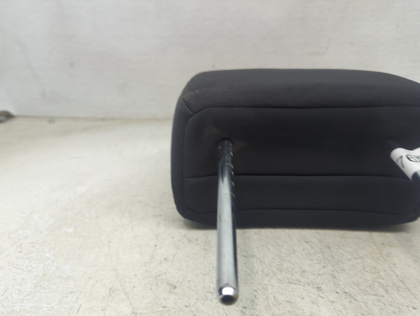 2015 Nissan Rogue Headrest Head Rest Front Driver Passenger Seat Fits OEM Used Auto Parts - Oemusedautoparts1.com
