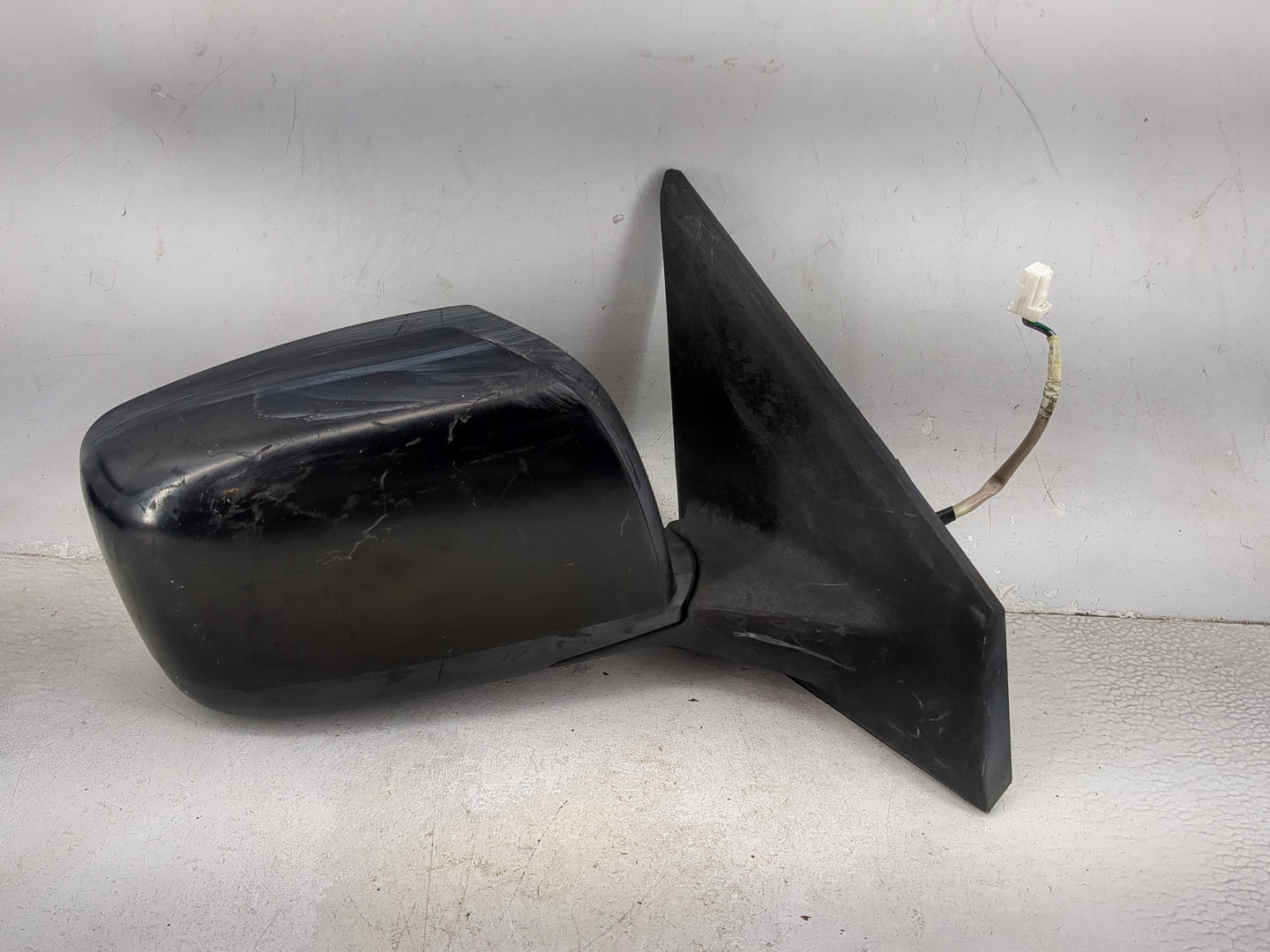 2008-2015 Nissan Rogue Passenger Side View Mirror - Right Door Mirror OEM Used - Oemusedautoparts1.com