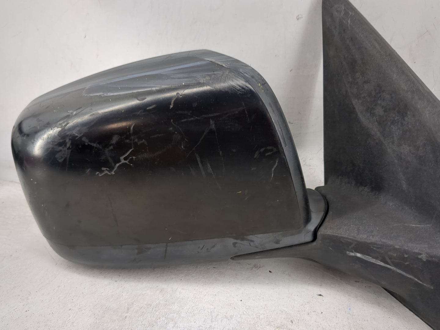 2008-2015 Nissan Rogue Passenger Side View Mirror - Right Door Mirror OEM Used - Oemusedautoparts1.com