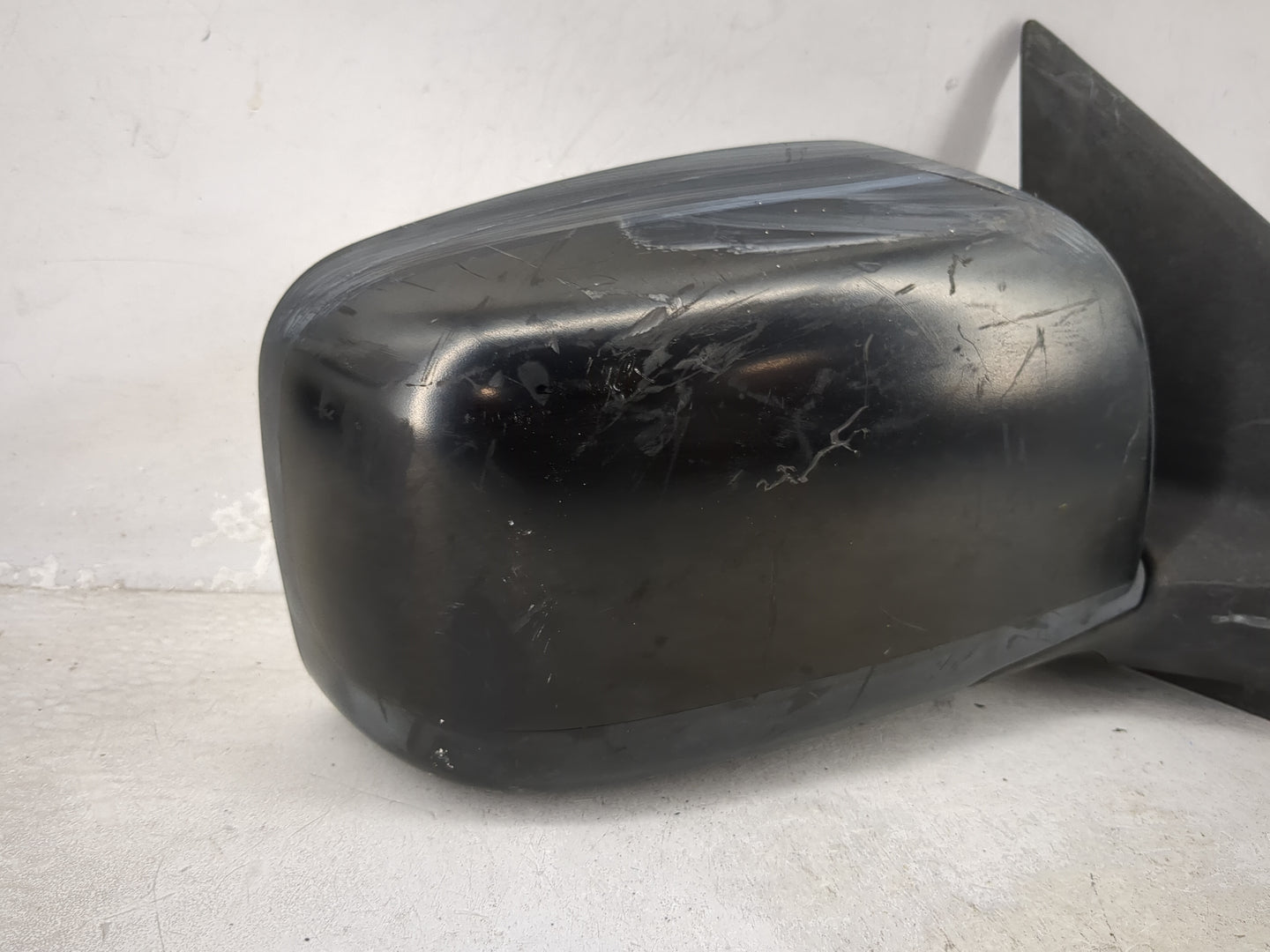 2008-2015 Nissan Rogue Passenger Side View Mirror - Right Door Mirror OEM Used - Oemusedautoparts1.com