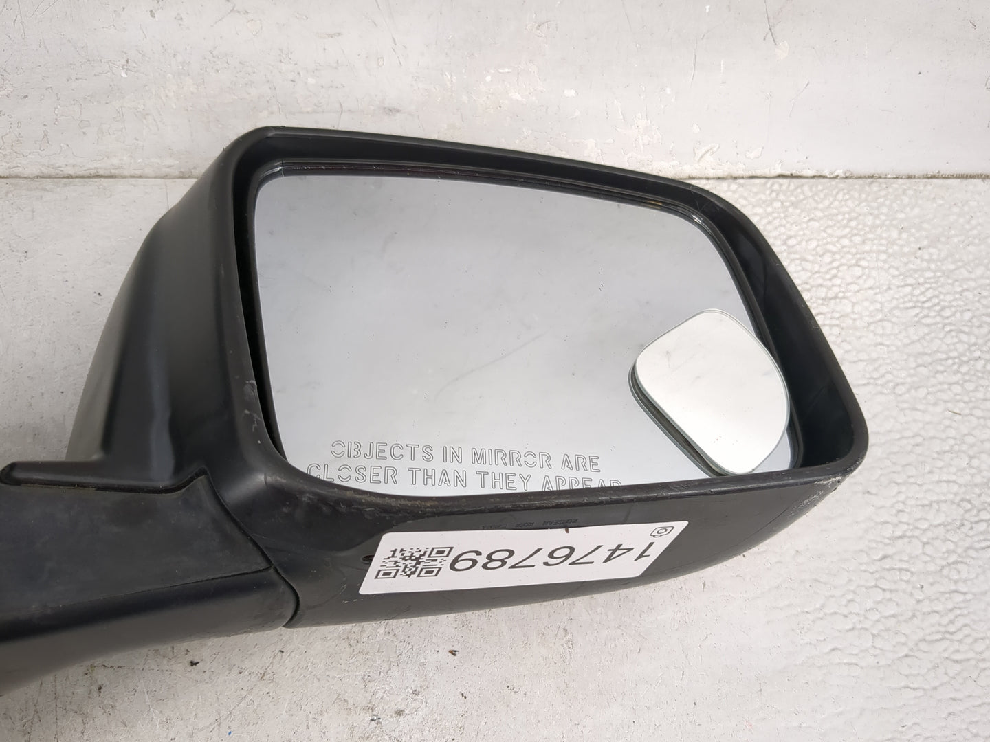 2008-2015 Nissan Rogue Passenger Side View Mirror - Right Door Mirror OEM Used - Oemusedautoparts1.com