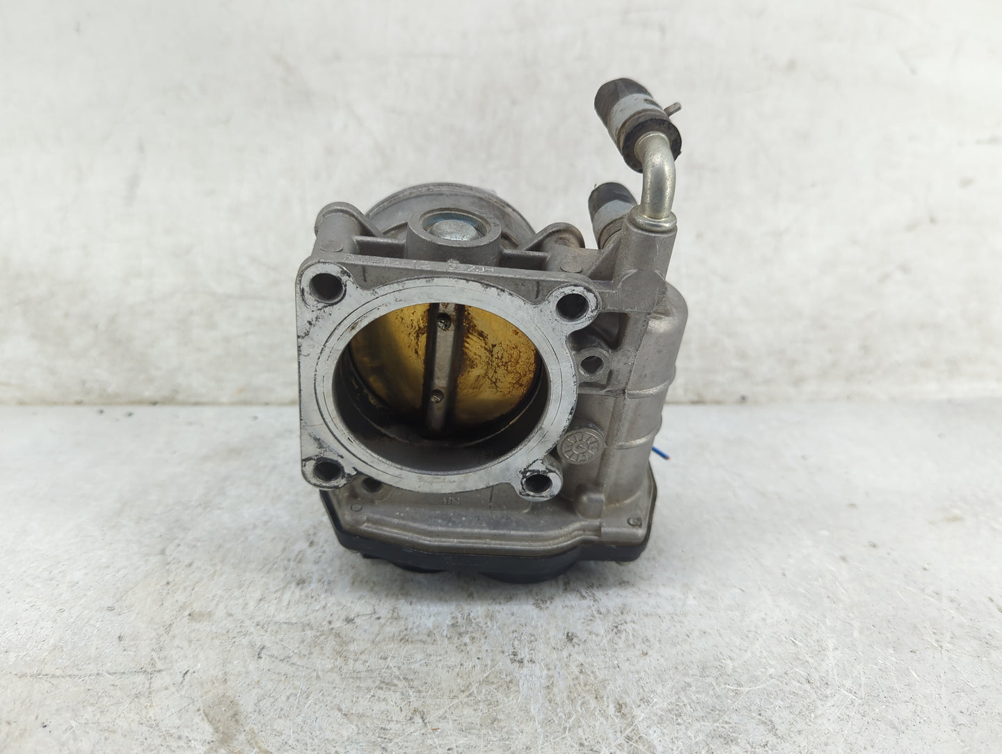 2011-2015 Nissan Rogue Throttle Body P/N:RME60-15 Fits Fits 2011 2012 2013 2014 2015 OEM Used Auto Parts - Oemusedautoparts1
