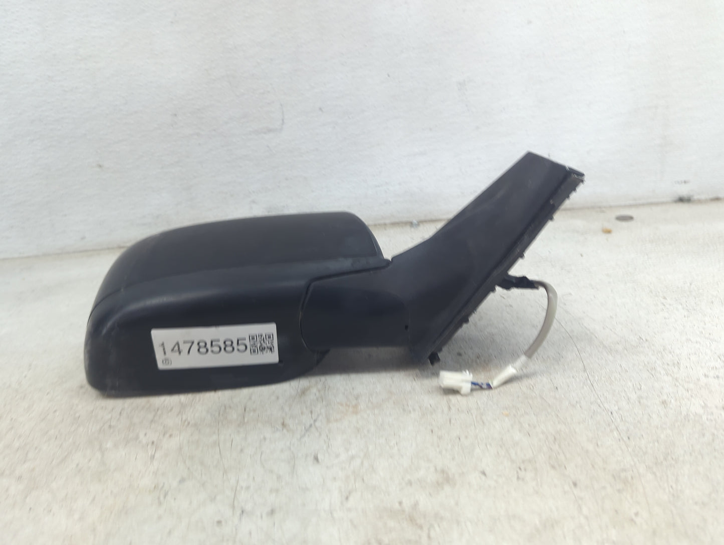 2008-2015 Nissan Rogue Passenger Side View Mirror - Right Door Mirror OEM Used - Oemusedautoparts1.com