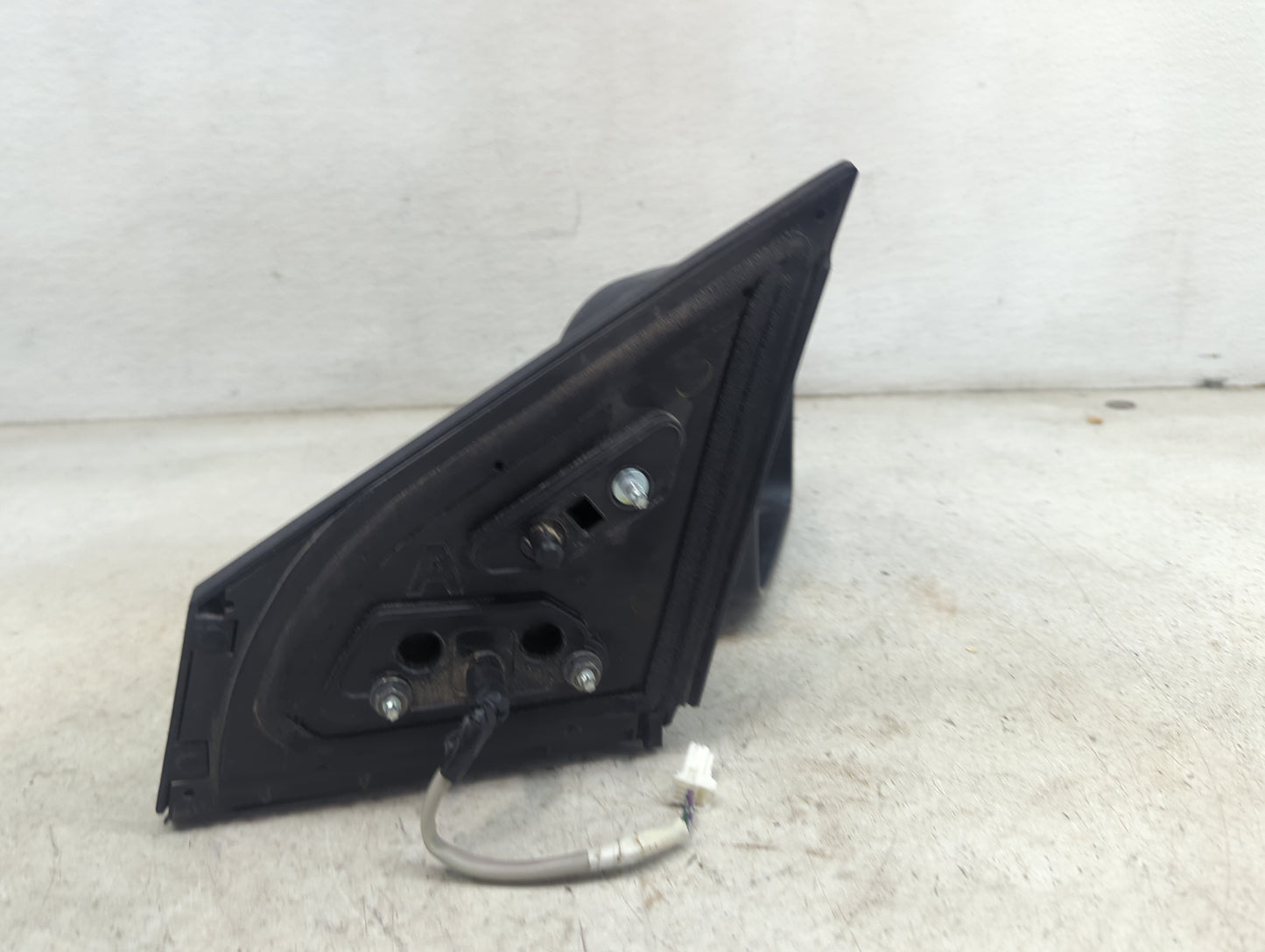 2008-2015 Nissan Rogue Passenger Side View Mirror - Right Door Mirror OEM Used - Oemusedautoparts1.com