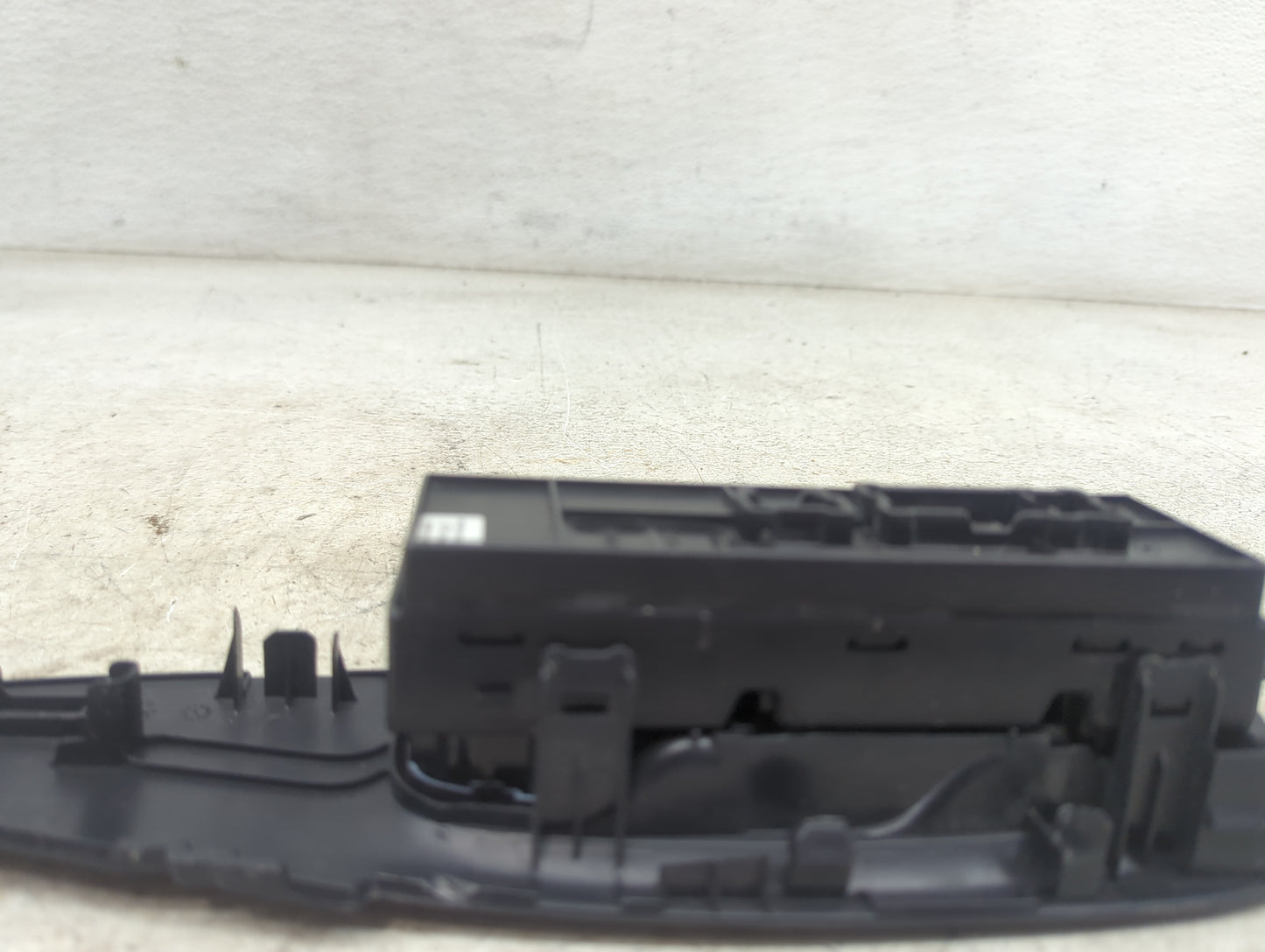 2014-2020 Nissan Rogue Master Power Window Switch Replacement Driver Side Left P/N:25401 4BA5A 1S5 Fits OEM Used Auto Parts 