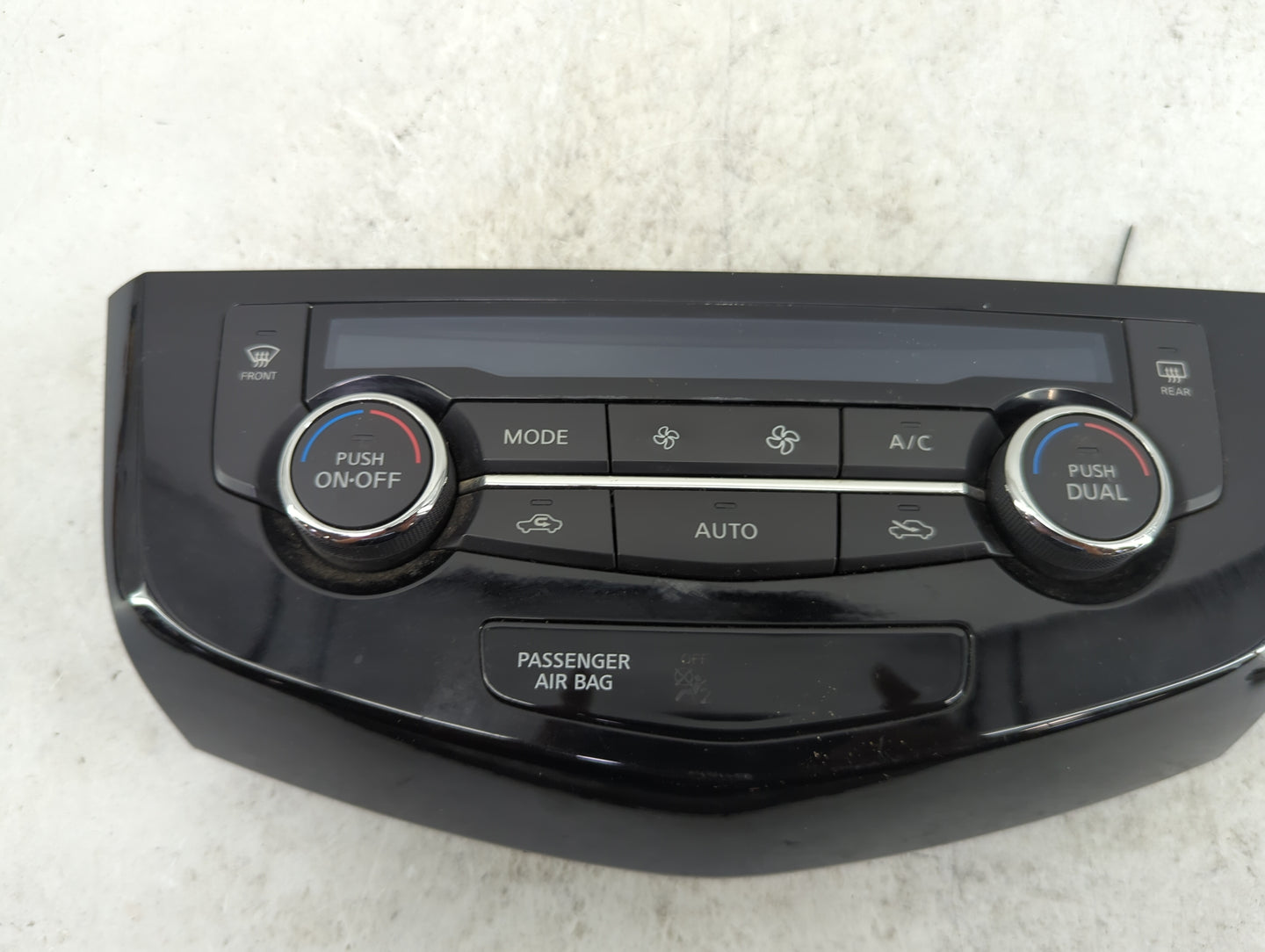 2014-2016 Nissan Rogue Climate Control Module Temperature AC/Heater Replacement P/N:27500 4BA0A XB87033C Fits Fits 2014 2015
