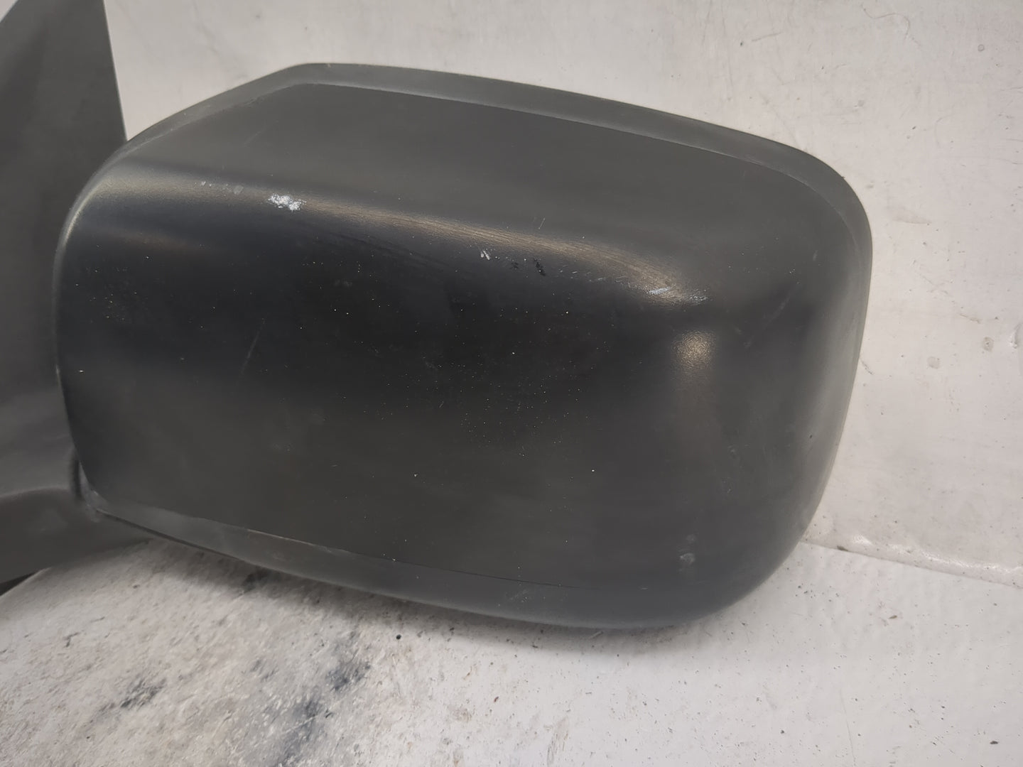 2008-2015 Nissan Rogue Driver Side View Mirror - Left Door Mirror OEM Used - Oemusedautoparts1.com