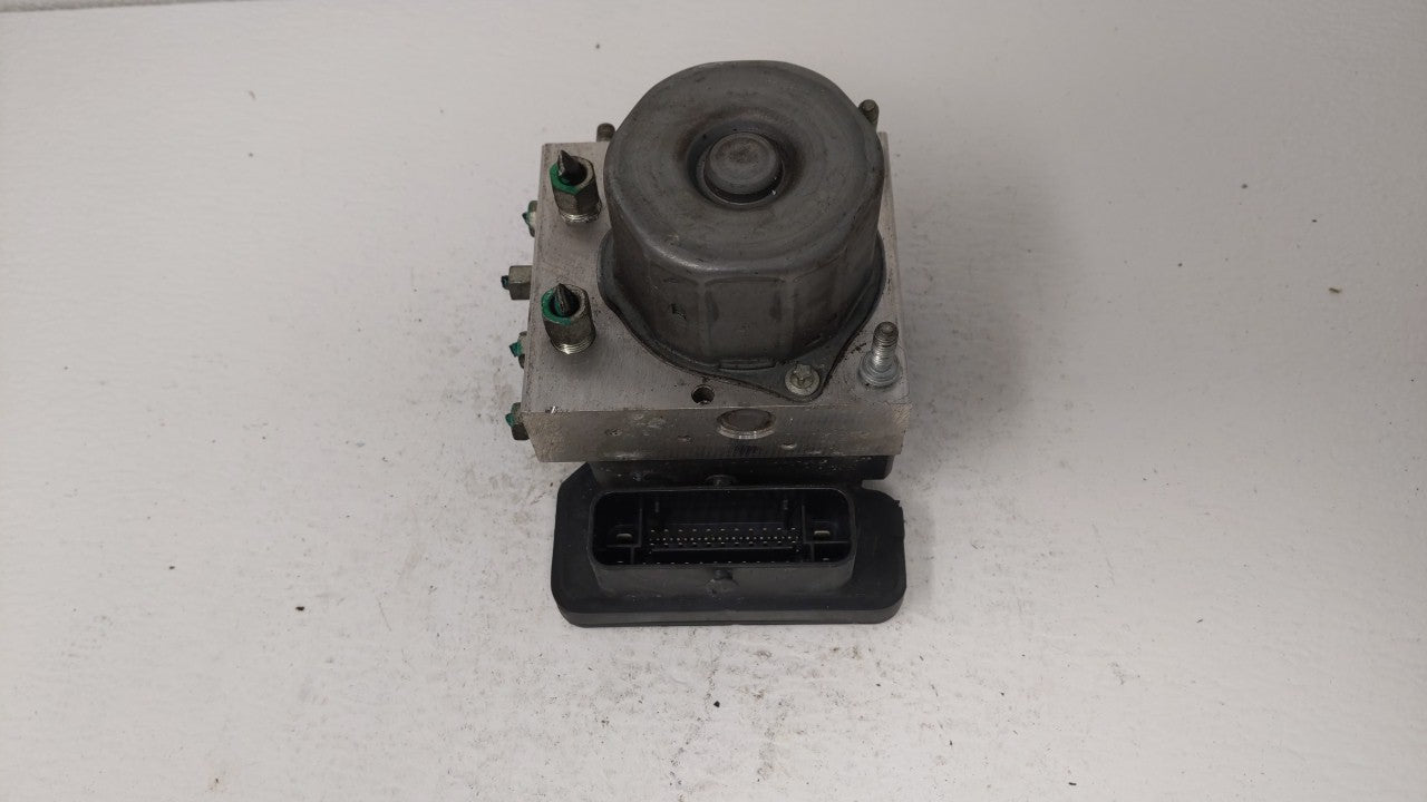 2015-2016 Nissan Rogue ABS Pump Control Module Replacement P/N:47660 5HA0A Fits Fits 2015 2016 OEM Used Auto Parts - Oemused