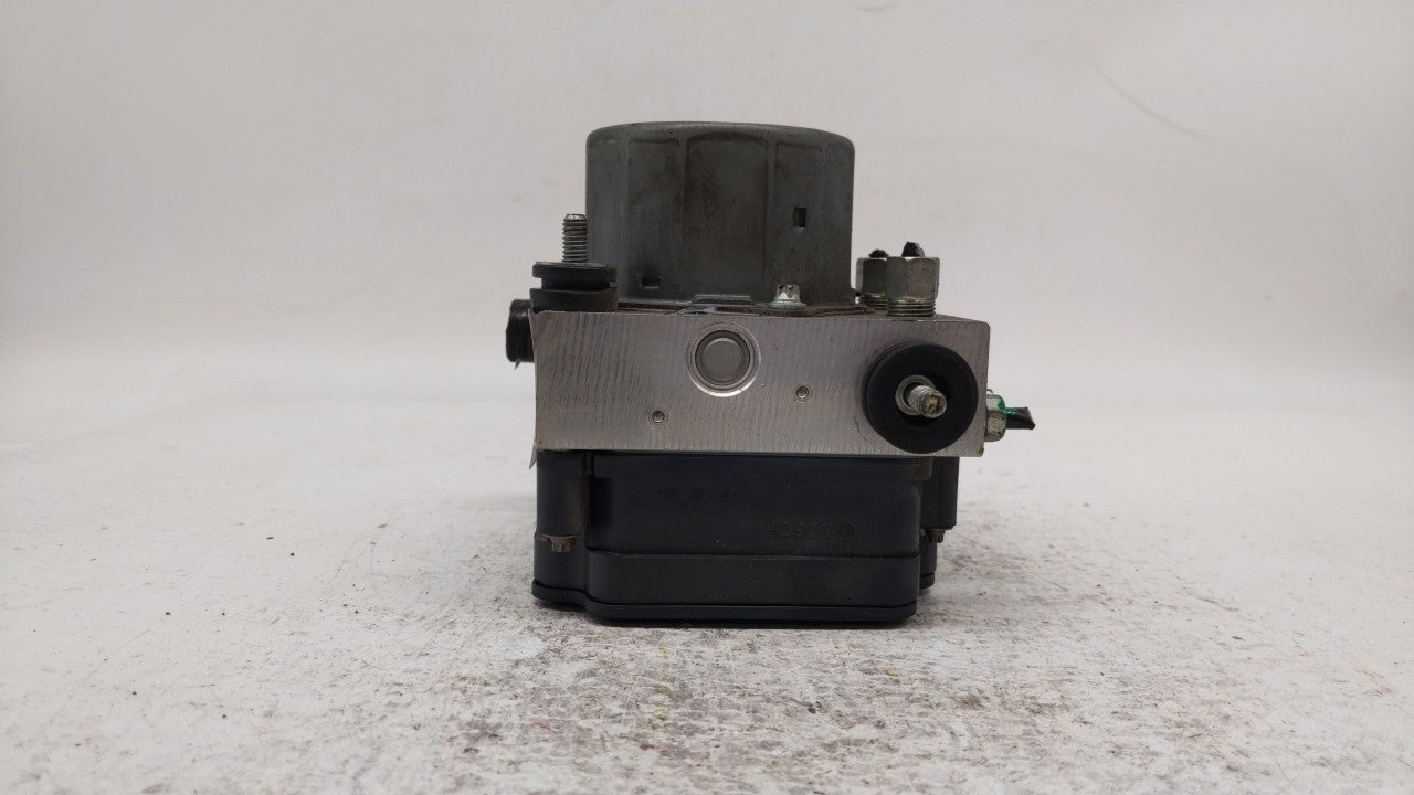 2015-2016 Nissan Rogue ABS Pump Control Module Replacement P/N:47660 5HA0A Fits Fits 2015 2016 OEM Used Auto Parts - Oemused