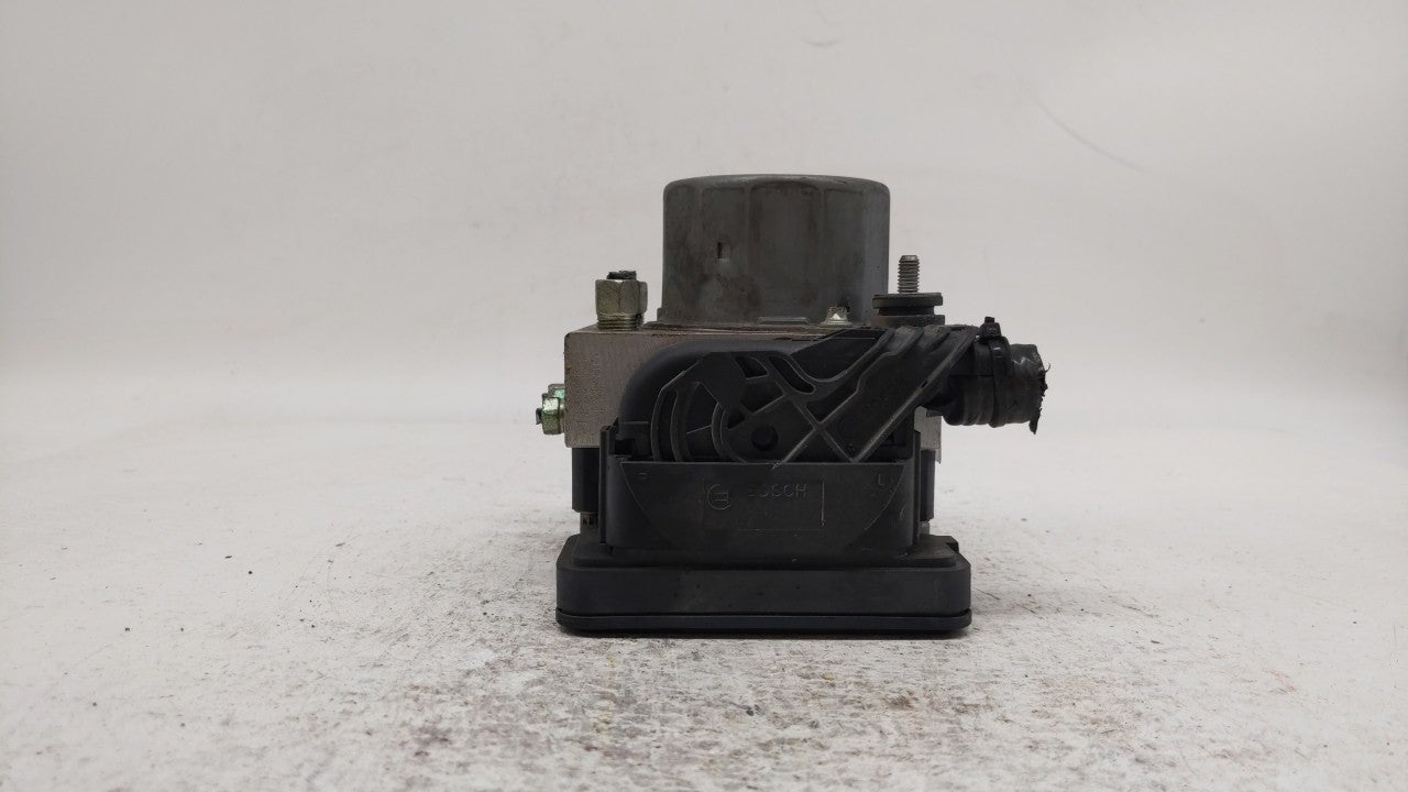 2015-2016 Nissan Rogue ABS Pump Control Module Replacement P/N:47660 5HA0A Fits Fits 2015 2016 OEM Used Auto Parts - Oemused