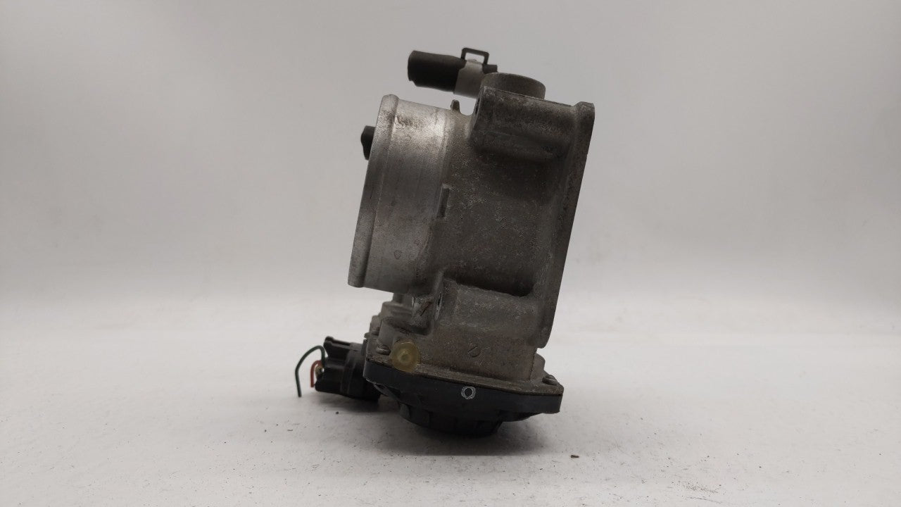 2014-2019 Nissan Rogue Throttle Body P/N:3TA60-01 B 3TA60-01 A, 3TA60-01 C Fits Fits 2013 2014 2015 2016 2017 2018 2019 OEM 
