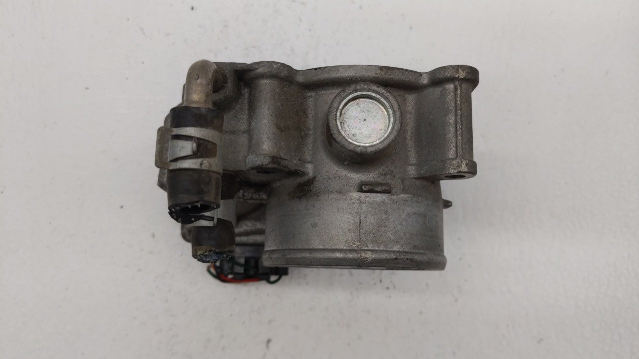 2014-2019 Nissan Rogue Throttle Body P/N:3TA60-01 B 3TA60-01 A, 3TA60-01 C Fits Fits 2013 2014 2015 2016 2017 2018 2019 OEM 