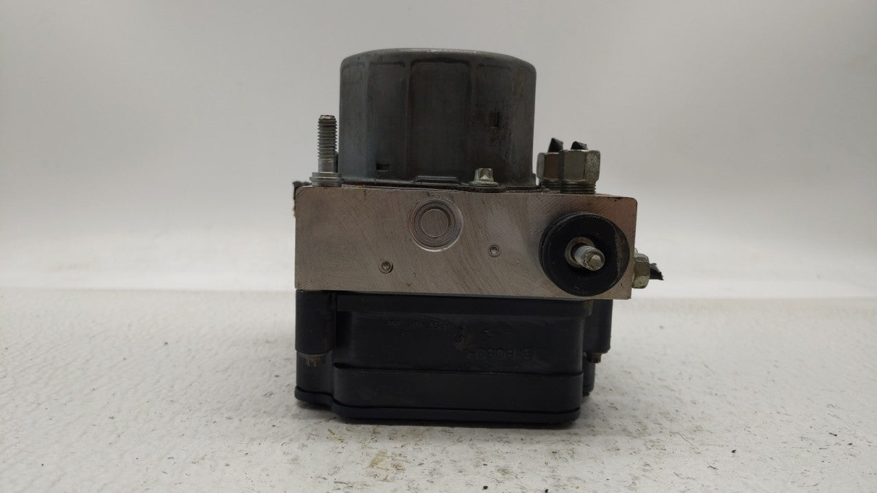 2015-2016 Nissan Rogue ABS Pump Control Module Replacement P/N:47660 5HA0A Fits Fits 2015 2016 OEM Used Auto Parts - Oemused