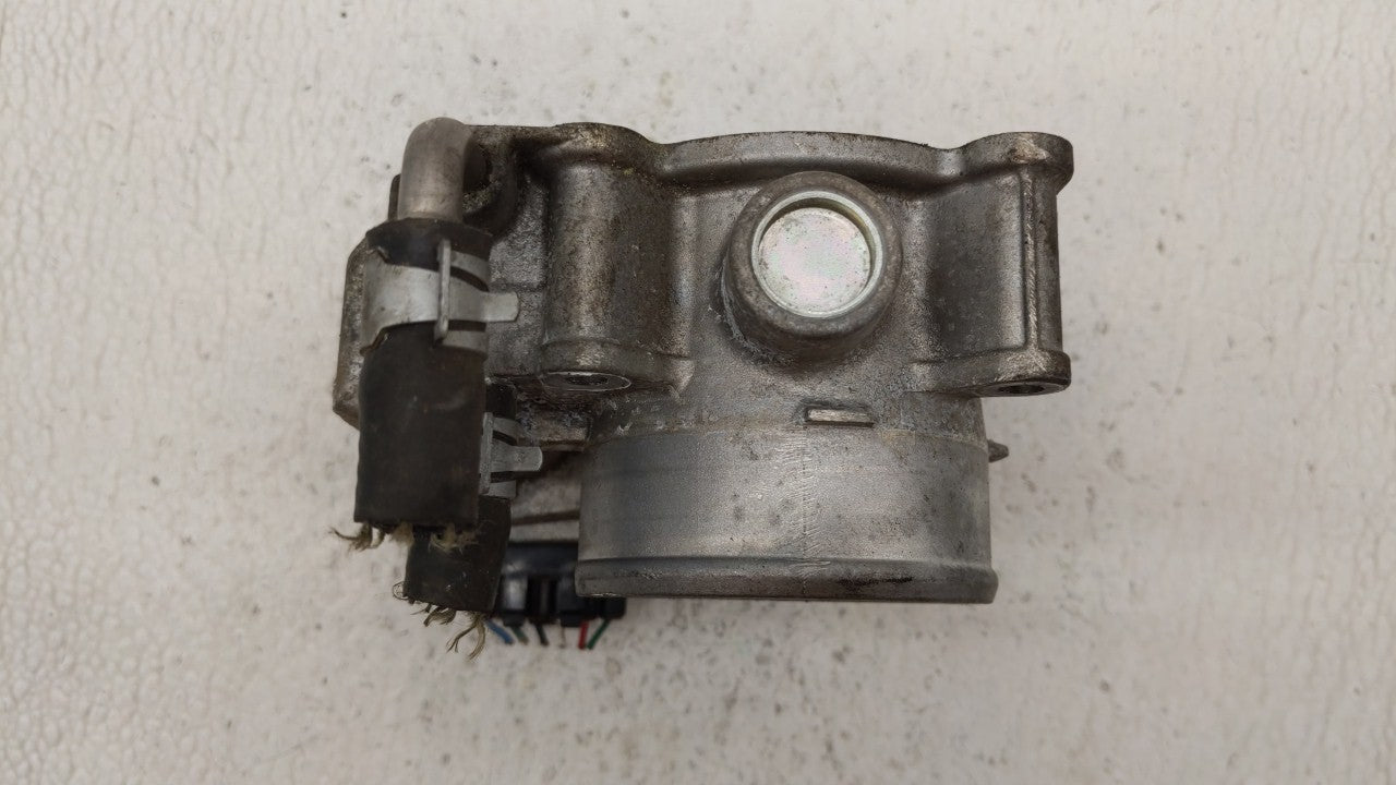 2014-2019 Nissan Rogue Throttle Body P/N:3TA60-01 C 3TA60-01 B, 3TA60-01 A Fits Fits 2013 2014 2015 2016 2017 2018 2019 OEM 