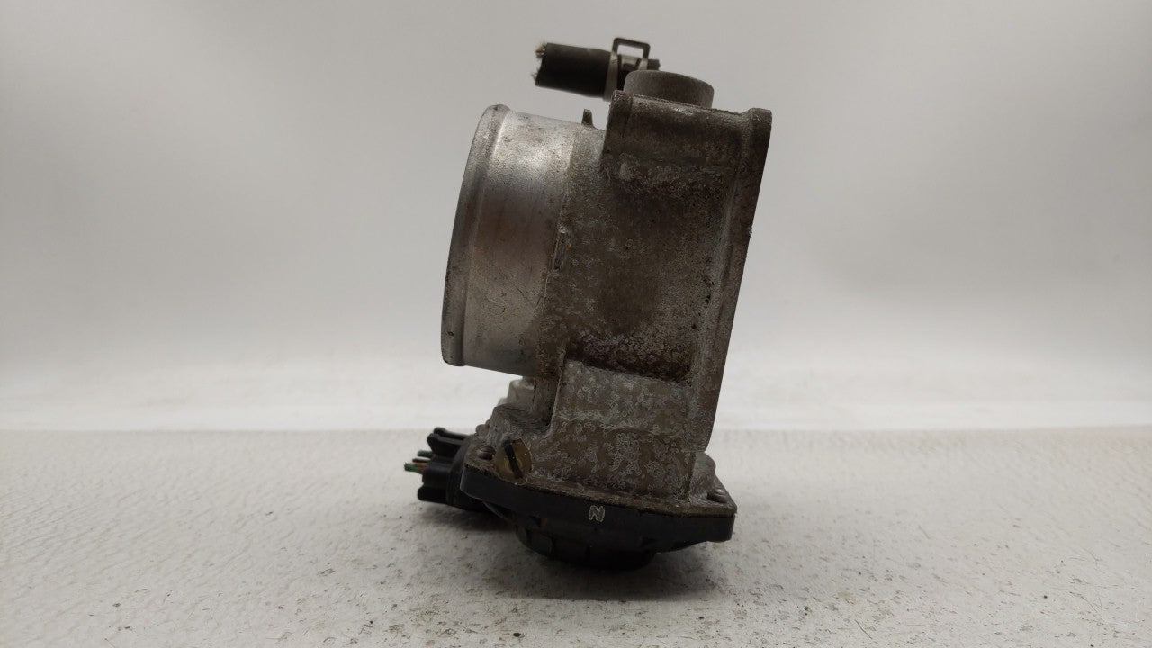 2014-2019 Nissan Rogue Throttle Body P/N:3TA60-01 C 3TA60-01 B, 3TA60-01 A Fits Fits 2013 2014 2015 2016 2017 2018 2019 OEM 