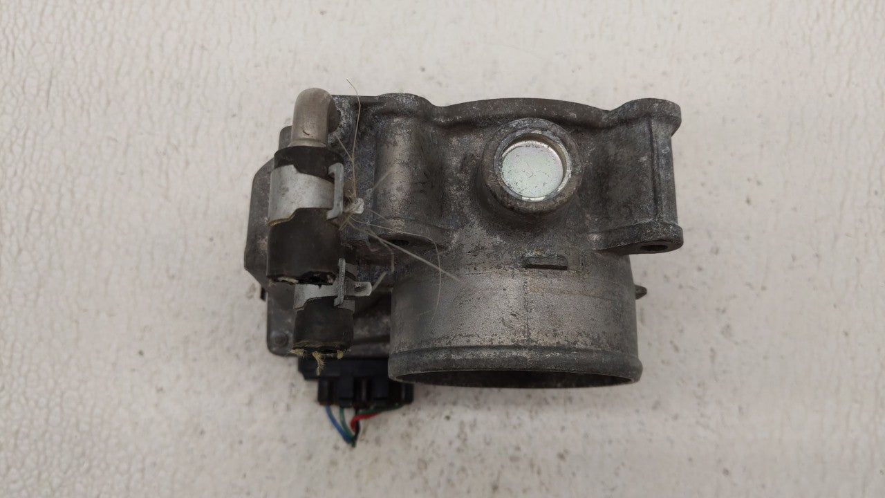 2014-2019 Nissan Rogue Throttle Body P/N:3TA60-01 C 3TA60-01 B, 3TA60-01 A Fits Fits 2013 2014 2015 2016 2017 2018 2019 OEM 