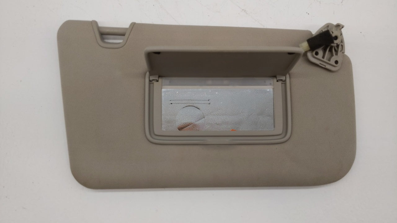 2014-2017 Nissan Rogue Sun Visor Shade Replacement Passenger Right Mirror Fits Fits 2014 2015 2016 2017 OEM Used Auto Parts 