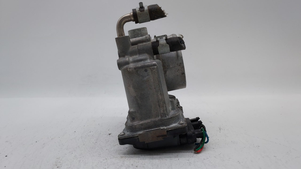 2014-2019 Nissan Rogue Throttle Body P/N:3TA60-01 C 3TA60-01 B, 3TA60-01 A Fits Fits 2013 2014 2015 2016 2017 2018 2019 OEM 
