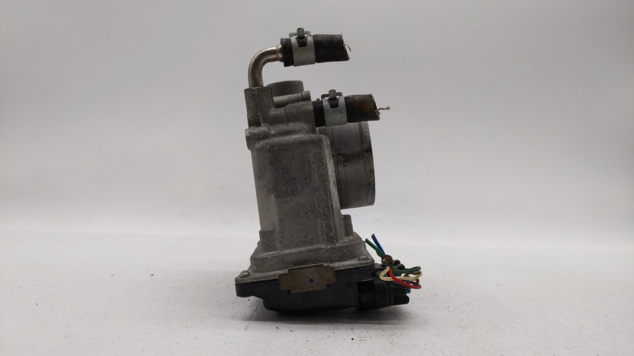 2014-2019 Nissan Rogue Throttle Body P/N:3TA60-01 C 3TA60-01 B, 3TA60-01 A Fits Fits 2013 2014 2015 2016 2017 2018 2019 OEM 