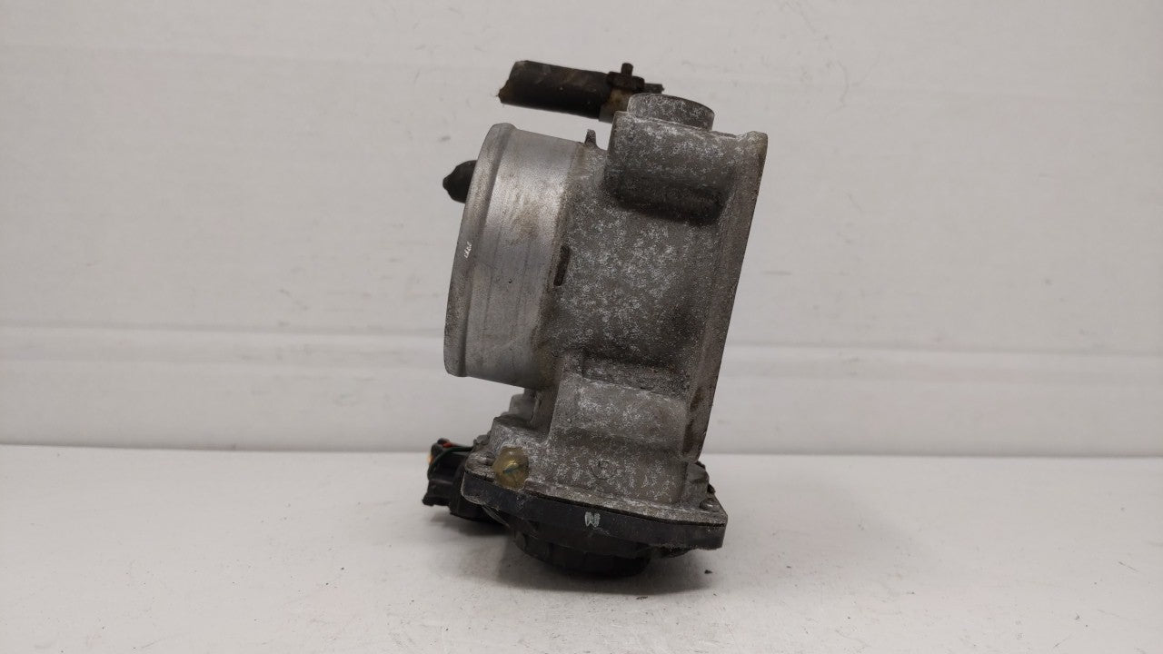 2014-2019 Nissan Rogue Throttle Body P/N:3TA60-01 C 3TA60-01 B, 3TA60-01 A Fits Fits 2013 2014 2015 2016 2017 2018 2019 OEM 