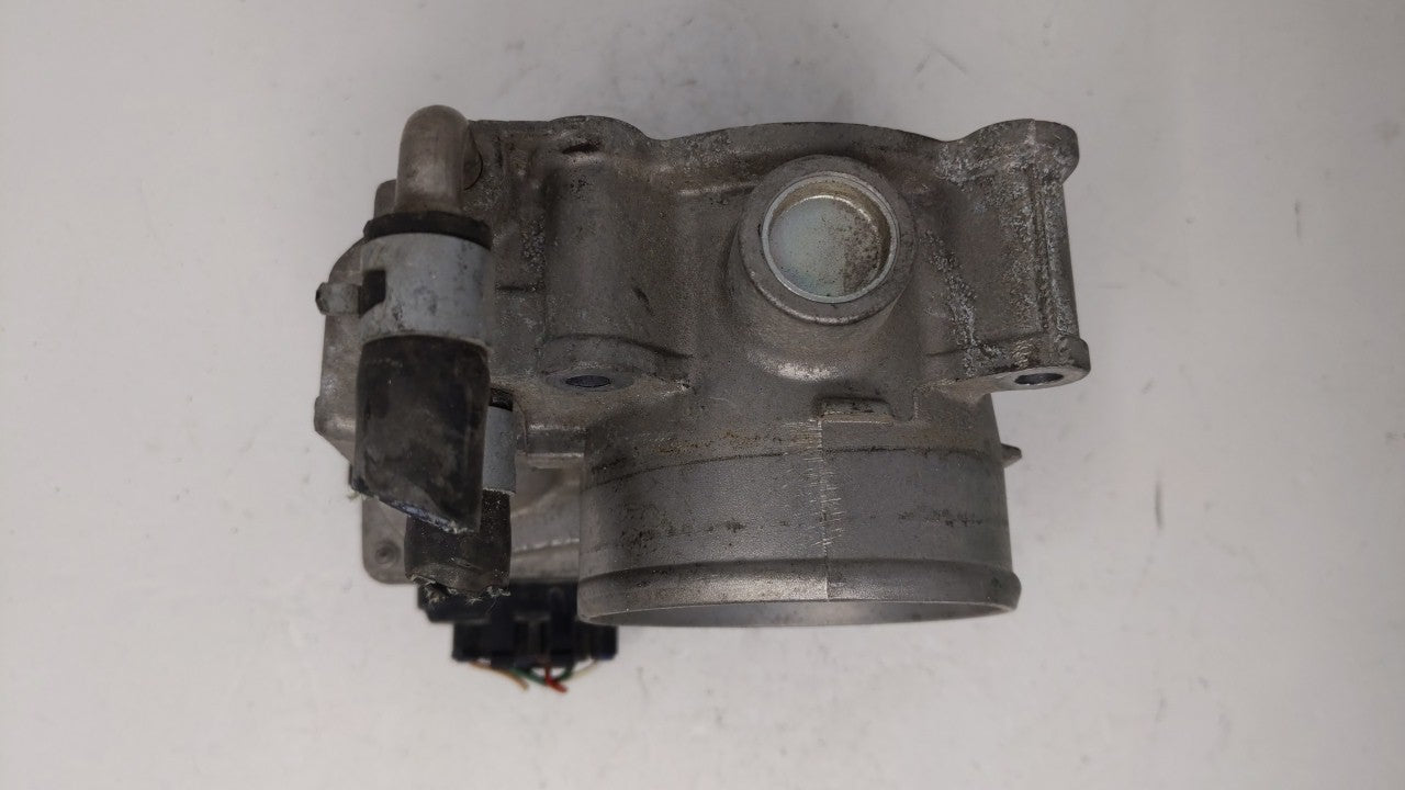 2014-2019 Nissan Rogue Throttle Body P/N:3TA60-01 C 3TA60-01 B, 3TA60-01 A Fits Fits 2013 2014 2015 2016 2017 2018 2019 OEM 