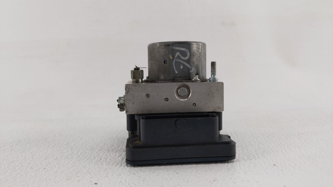 2014-2015 Nissan Rogue ABS Pump Control Module Replacement P/N:2265106527 47660 4BA0A Fits Fits 2014 2015 OEM Used Auto Part