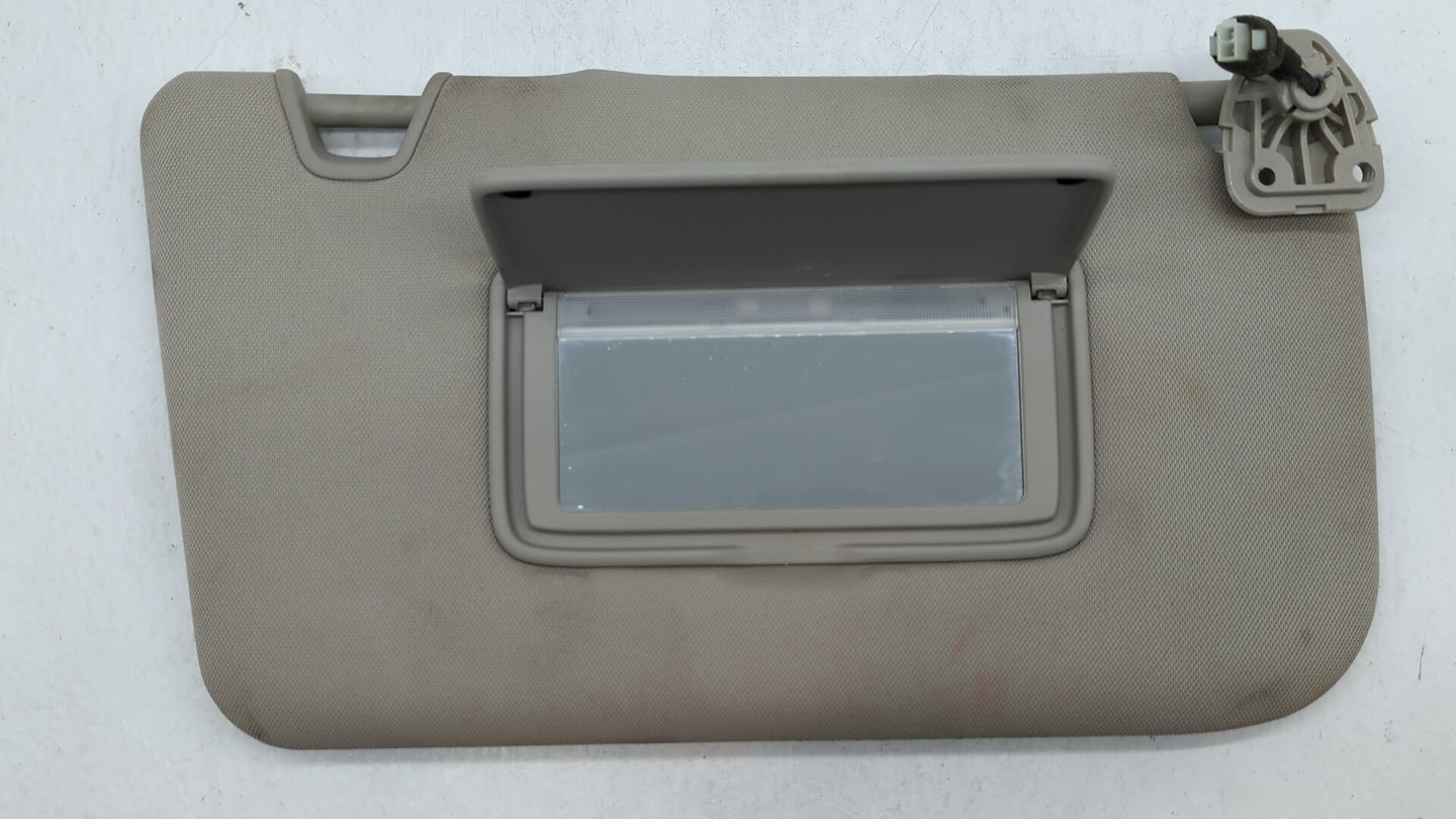 2014-2017 Nissan Rogue Sun Visor Shade Replacement Passenger Right Mirror Fits Fits 2014 2015 2016 2017 OEM Used Auto Parts 