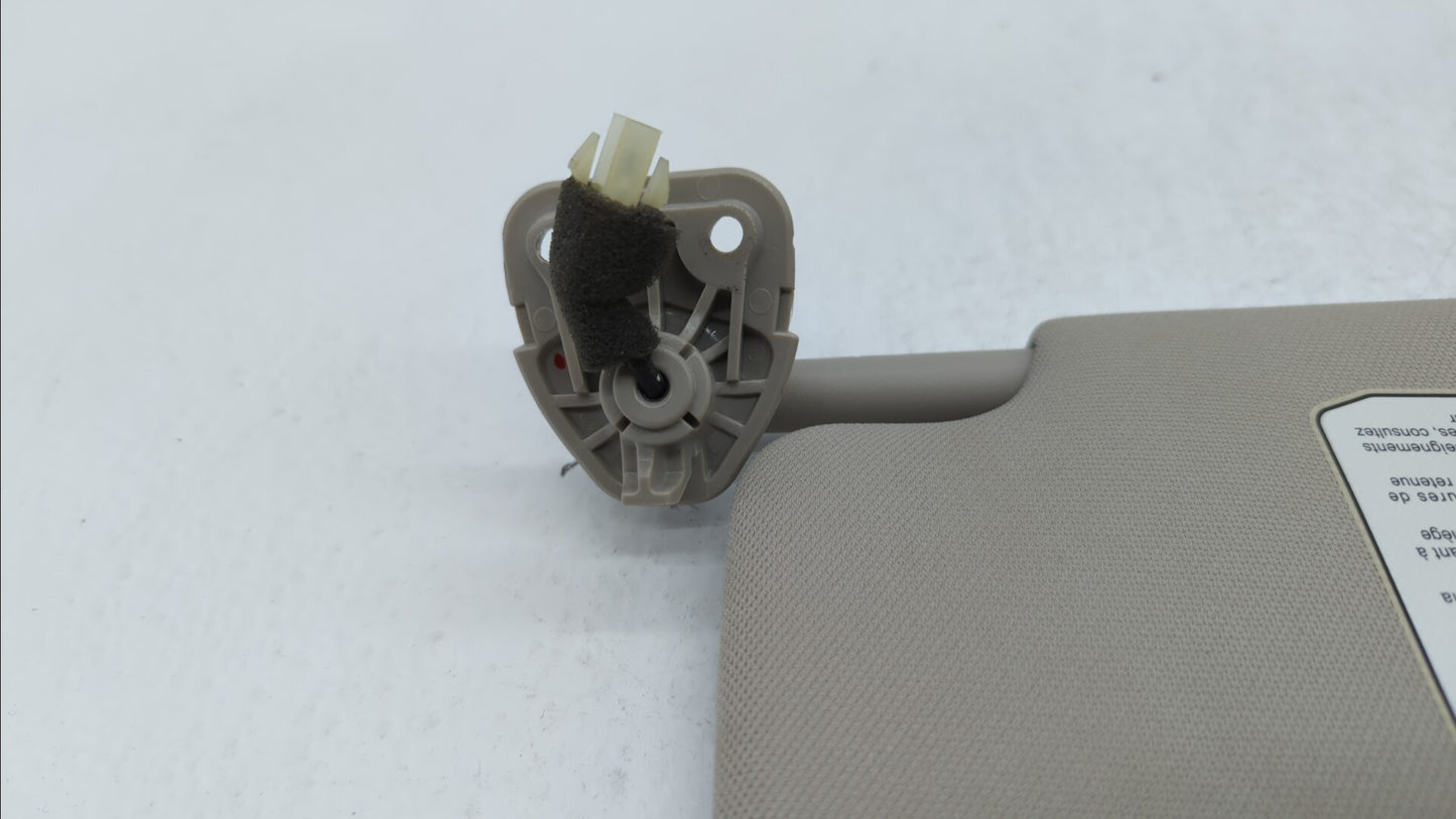 2014-2017 Nissan Rogue Sun Visor Shade Replacement Passenger Right Mirror Fits Fits 2014 2015 2016 2017 OEM Used Auto Parts 