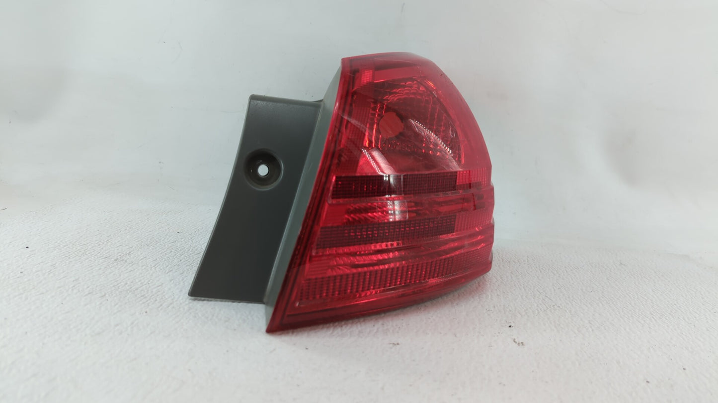 2008-2015 Nissan Rogue Tail Light Assembly Passenger Right OEM Fits Fits 2008 2009 2010 2011 2012 2013 2014 2015 OEM Used Au
