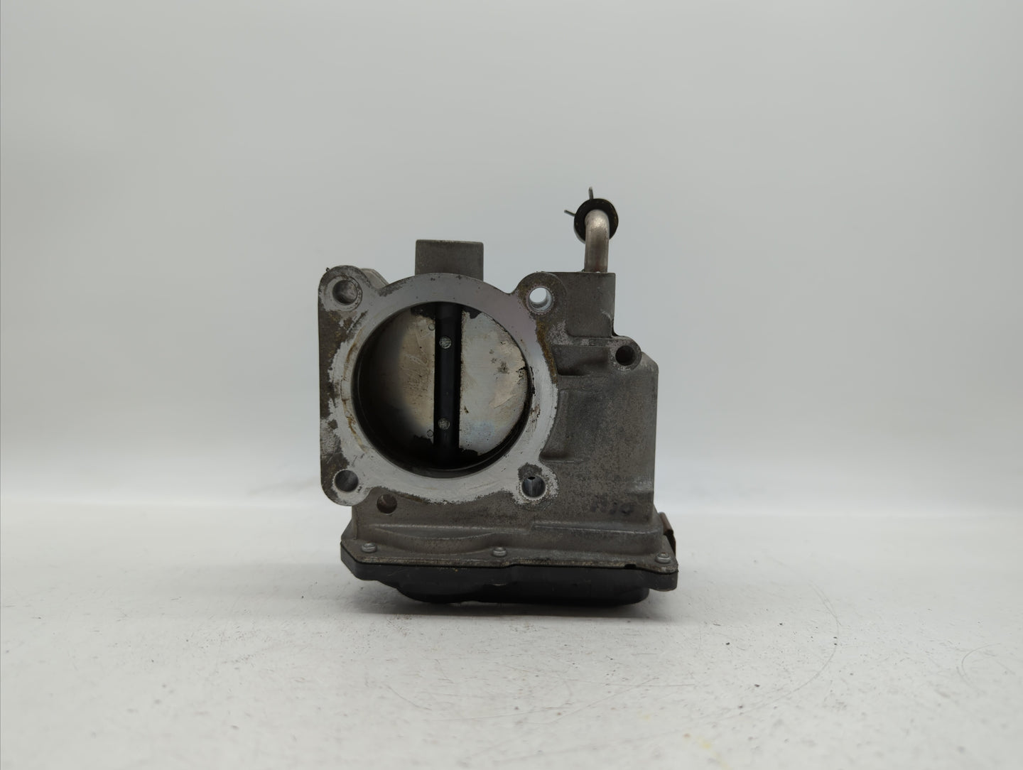 2014-2019 Nissan Rogue Throttle Body P/N:3TA60-01 C 3TA60-01 B, 3TA60-01 A Fits Fits 2013 2014 2015 2016 2017 2018 2019 OEM 