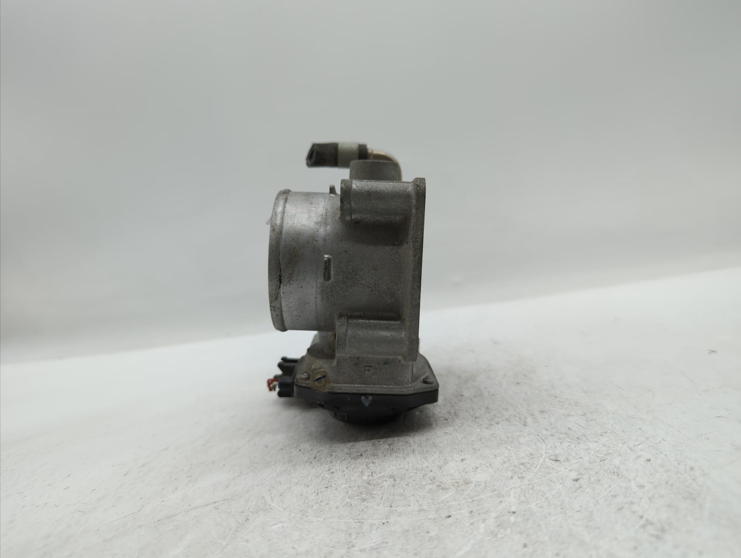 2014-2019 Nissan Rogue Throttle Body P/N:3TA60-01 C 3TA60-01 B, 3TA60-01 A Fits Fits 2013 2014 2015 2016 2017 2018 2019 OEM 