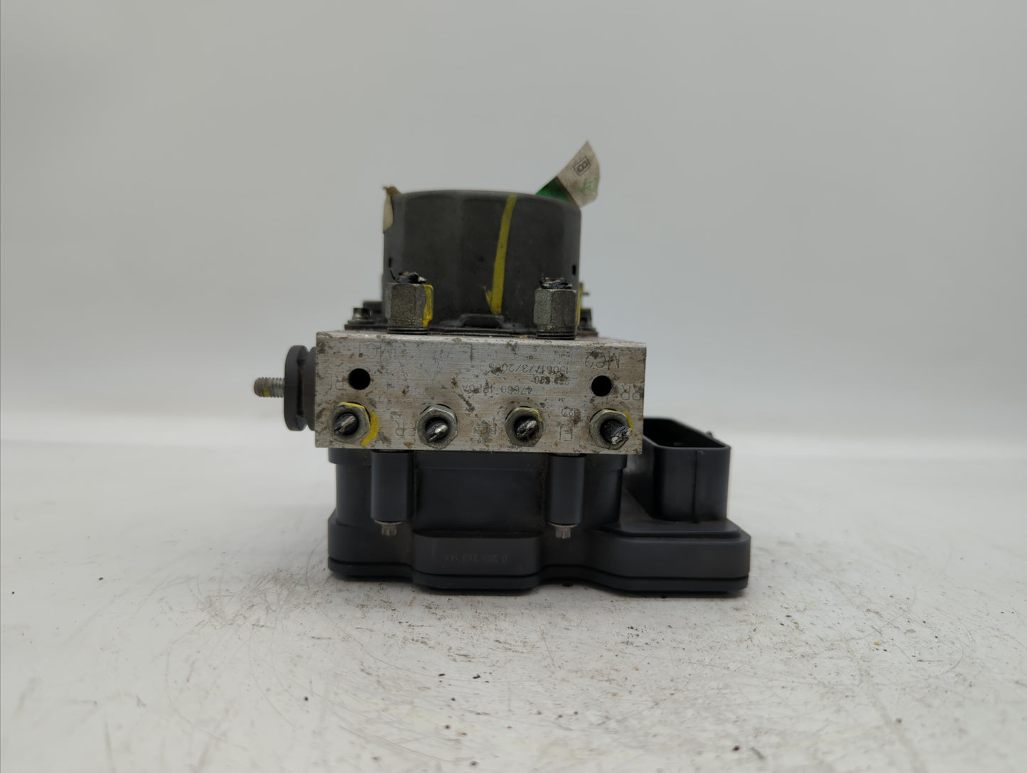 2014-2015 Nissan Rogue ABS Pump Control Module Replacement P/N:47660 4BF0A Fits Fits 2014 2015 OEM Used Auto Parts - Oemused