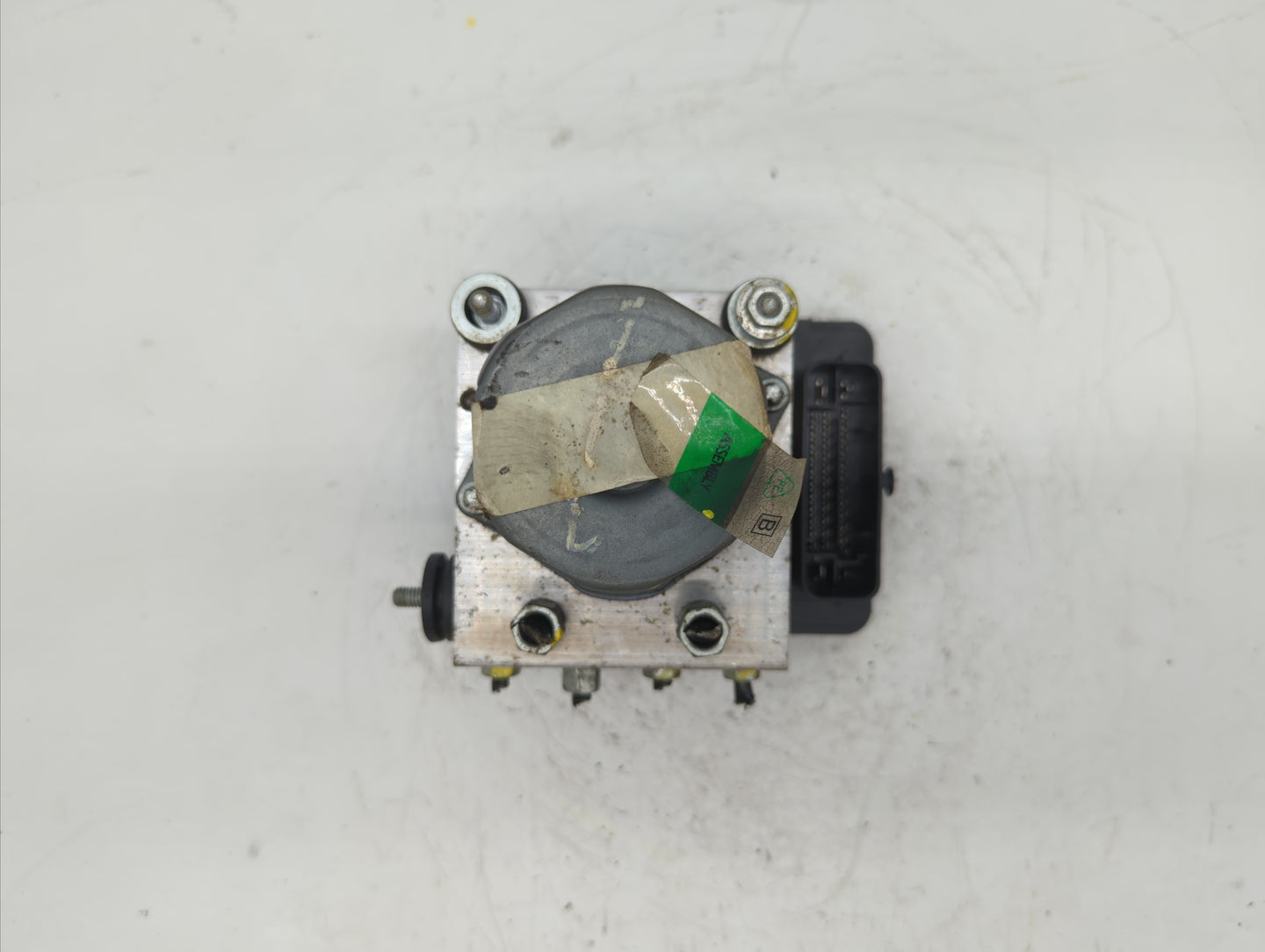 2014-2015 Nissan Rogue ABS Pump Control Module Replacement P/N:47660 4BF0A Fits Fits 2014 2015 OEM Used Auto Parts - Oemused