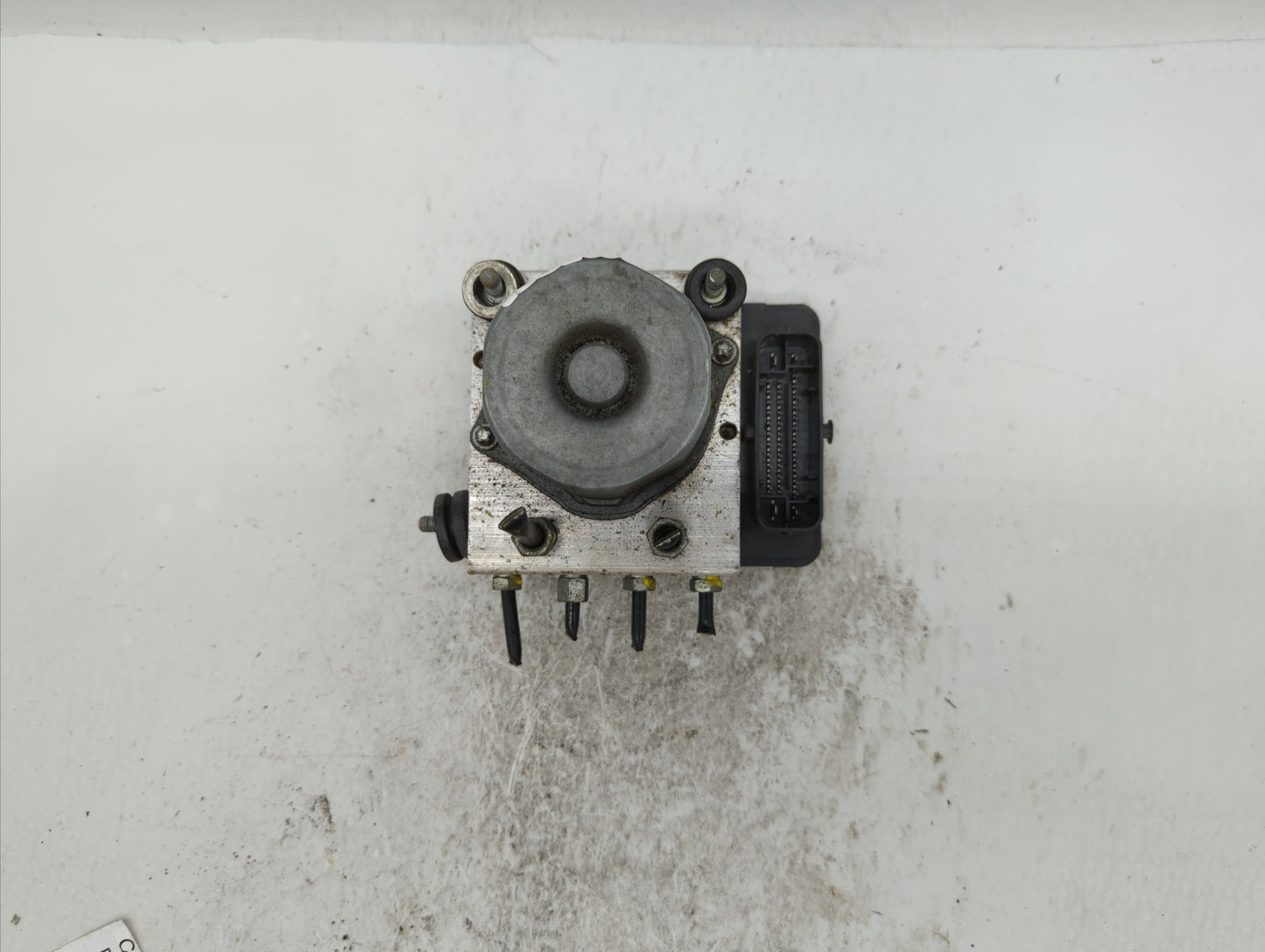 2014-2015 Nissan Rogue ABS Pump Control Module Replacement P/N:47660 4BF0A Fits Fits 2014 2015 OEM Used Auto Parts - Oemused