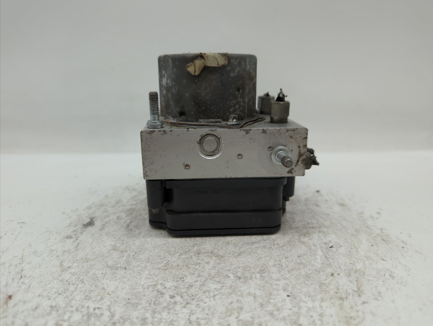 2012-2015 Nissan Rogue ABS Pump Control Module Replacement P/N:0 265 243 144 Fits Fits 2012 2013 2014 2015 OEM Used Auto Par