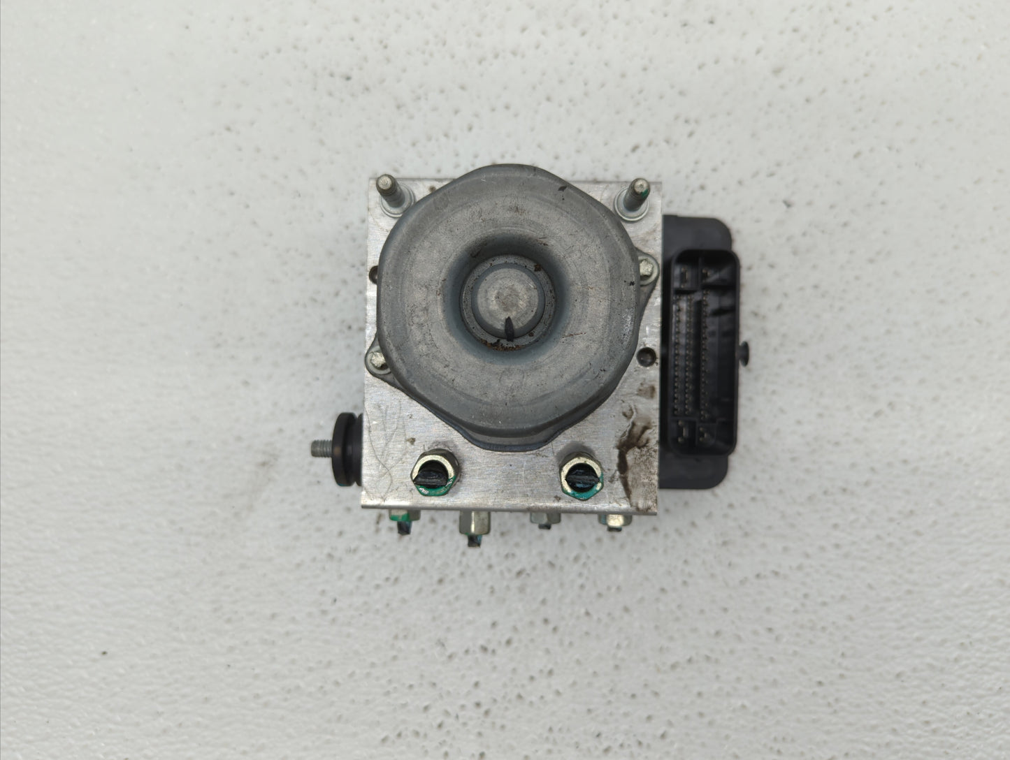 2015-2016 Nissan Rogue ABS Pump Control Module Replacement P/N:2265106452 47660-5HA0A Fits Fits 2015 2016 OEM Used Auto Part