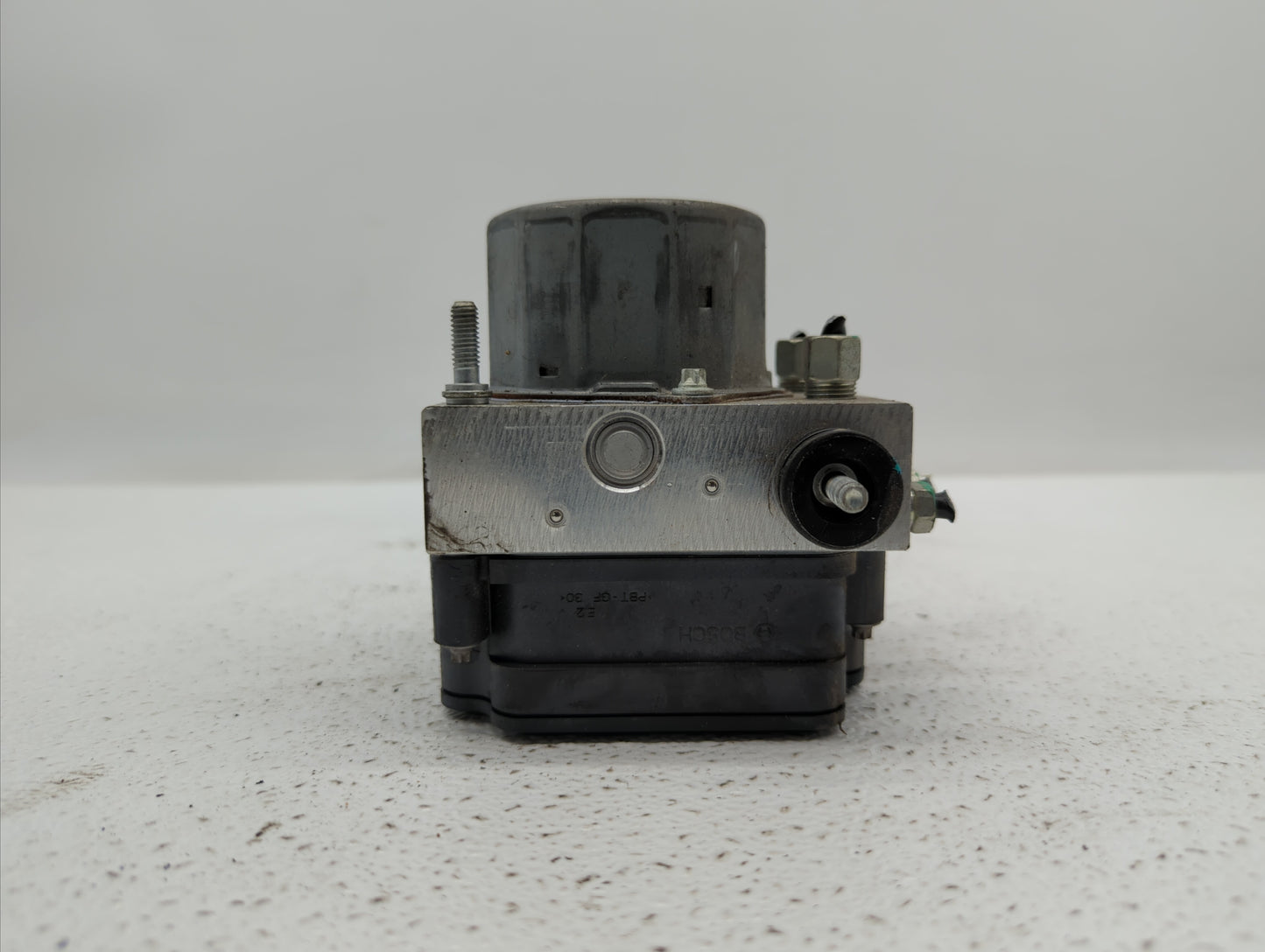 2015-2016 Nissan Rogue ABS Pump Control Module Replacement P/N:2265106452 47660-5HA0A Fits Fits 2015 2016 OEM Used Auto Part