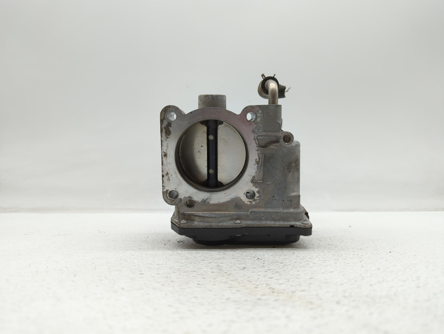 2014-2019 Nissan Rogue Throttle Body P/N:3TA60-01 C 3TA60-01 B, 3TA60-01 A Fits Fits 2013 2014 2015 2016 2017 2018 2019 OEM 