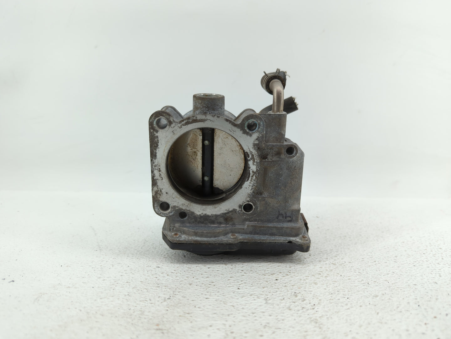 2014-2019 Nissan Rogue Throttle Body P/N:3TA60-01 C 3TA60-01 B, 3TA60-01 A Fits Fits 2013 2014 2015 2016 2017 2018 2019 OEM 