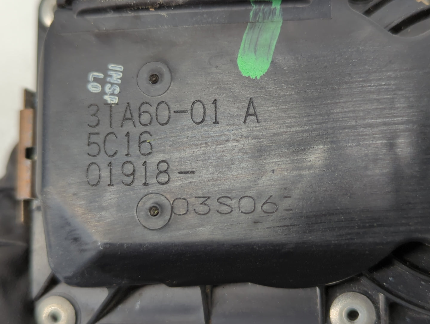 2014-2019 Nissan Rogue Throttle Body P/N:3TA60-01 C 3TA60-01 B, 3TA60-01 A Fits Fits 2013 2014 2015 2016 2017 2018 2019 OEM 