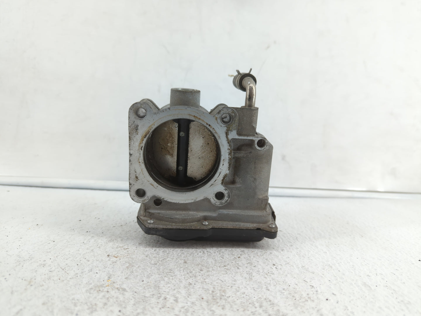 2014-2019 Nissan Rogue Throttle Body P/N:3TA60-01 C 3TA60-01 B, 3TA60-01 A Fits Fits 2013 2014 2015 2016 2017 2018 2019 OEM 
